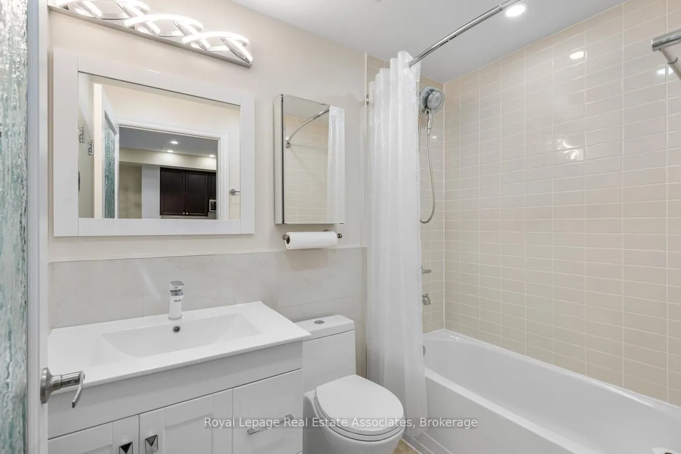 570 Lolita Gardens, #325