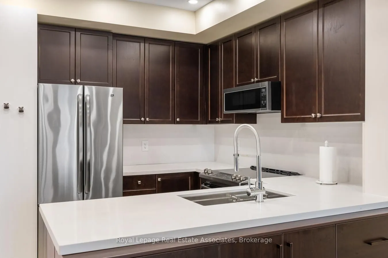 570 Lolita Gardens, #325