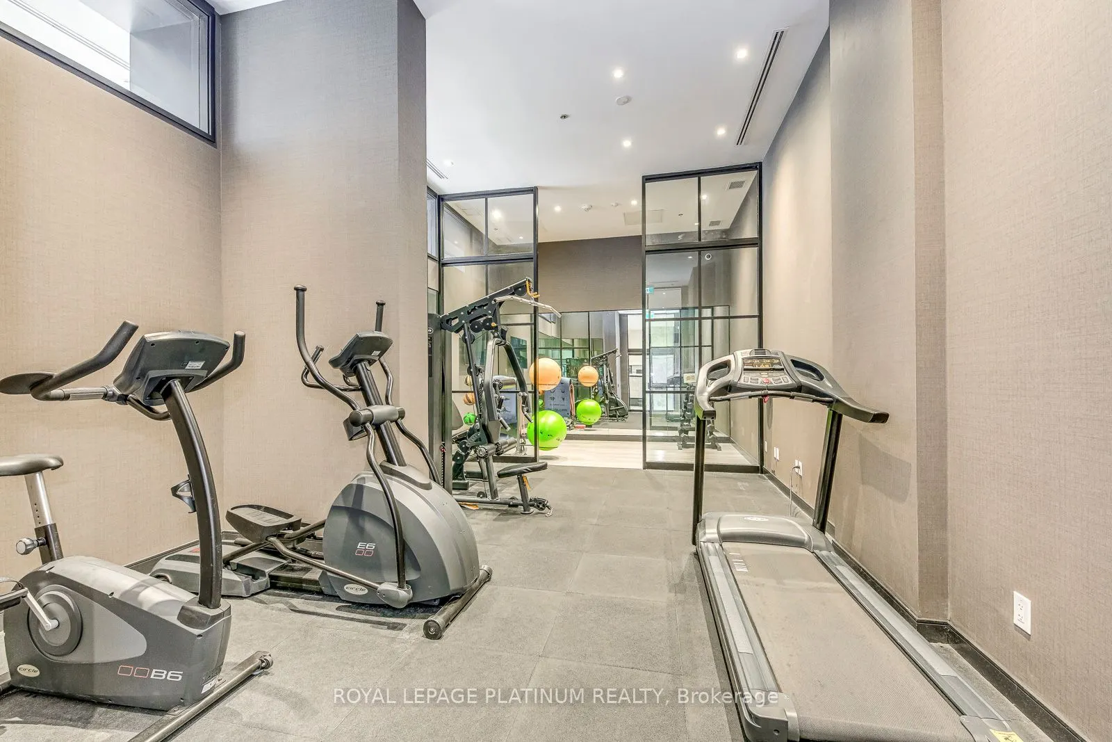 3005 Pine Glen Road, #216