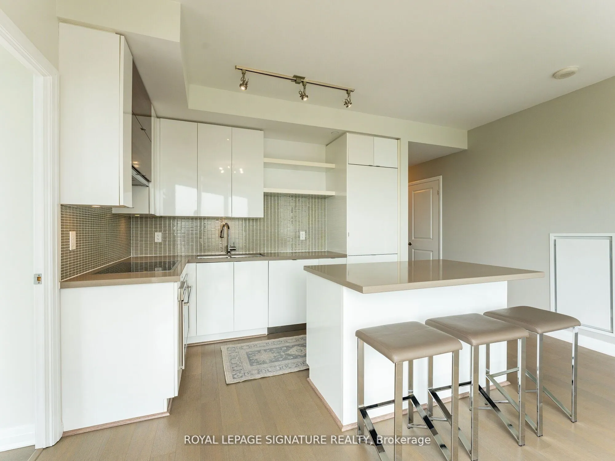 59 Annie Craig Drive, #704