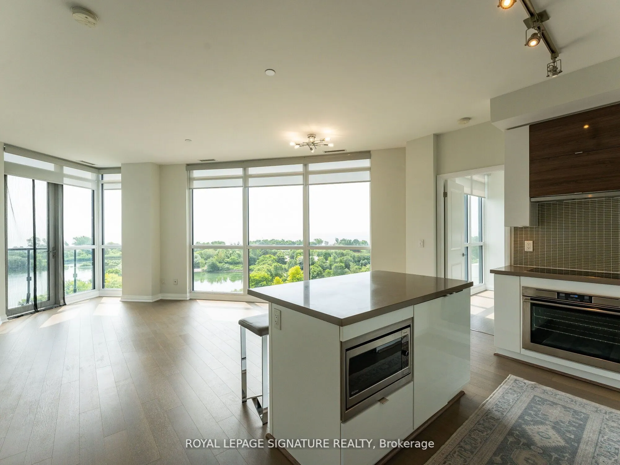 59 Annie Craig Drive, #704