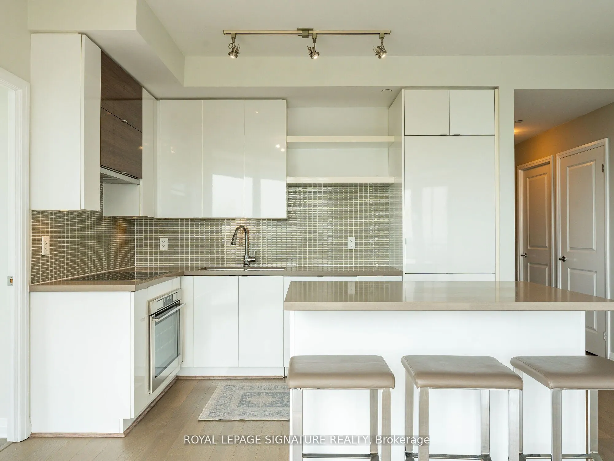 59 Annie Craig Drive, #704