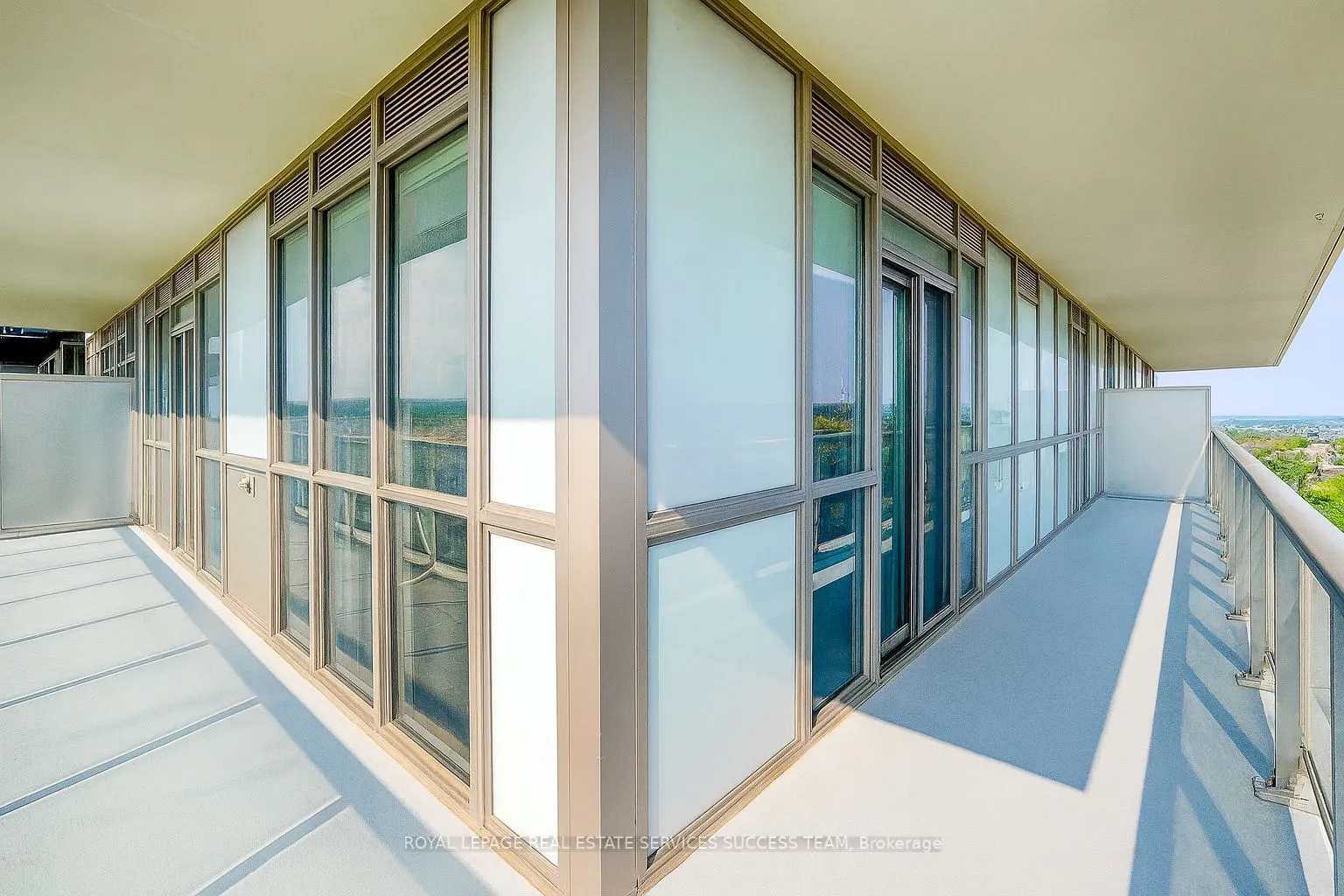 4633 Glen Erin Drive, #1109