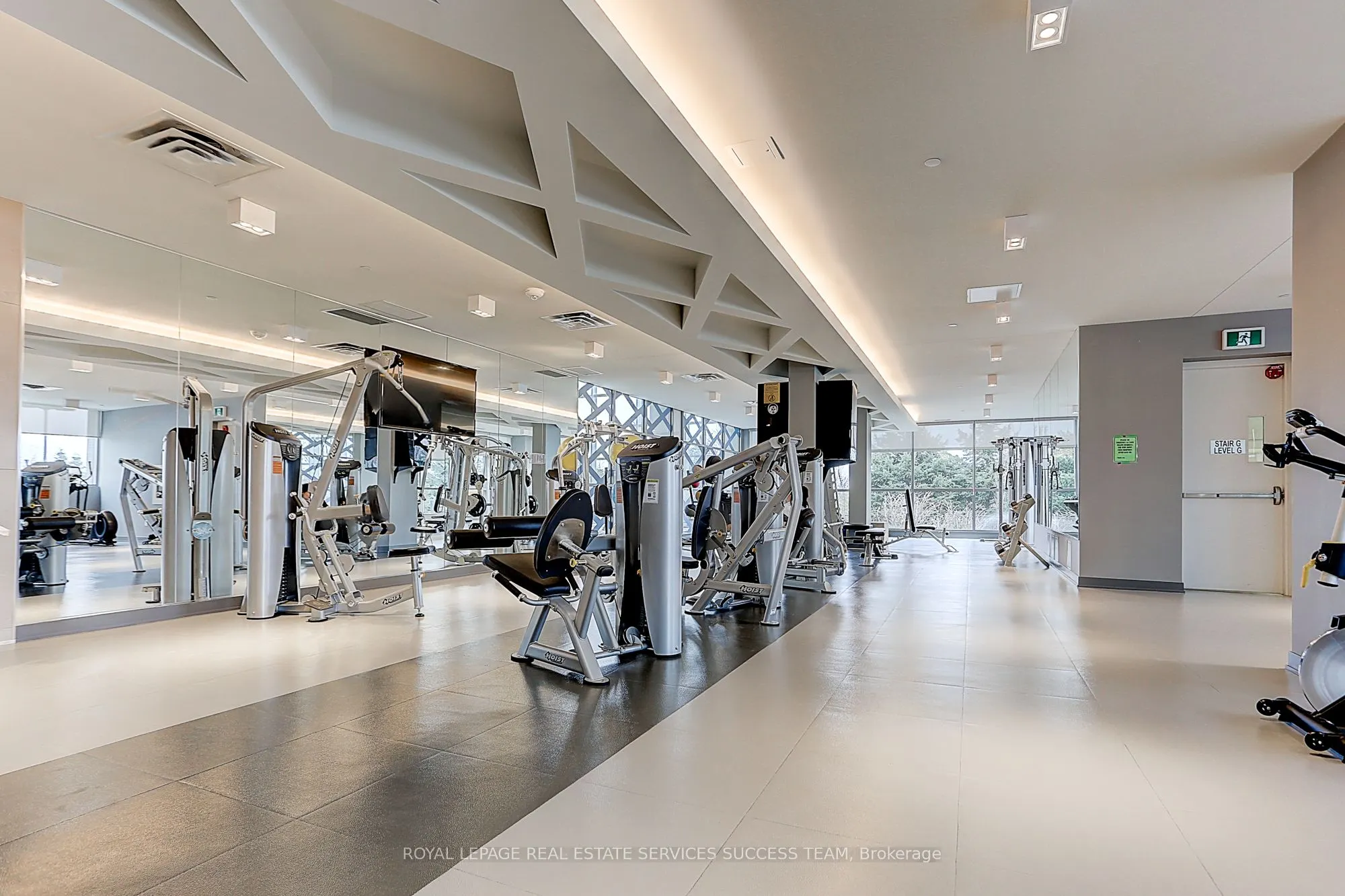 4633 Glen Erin Drive, #1109