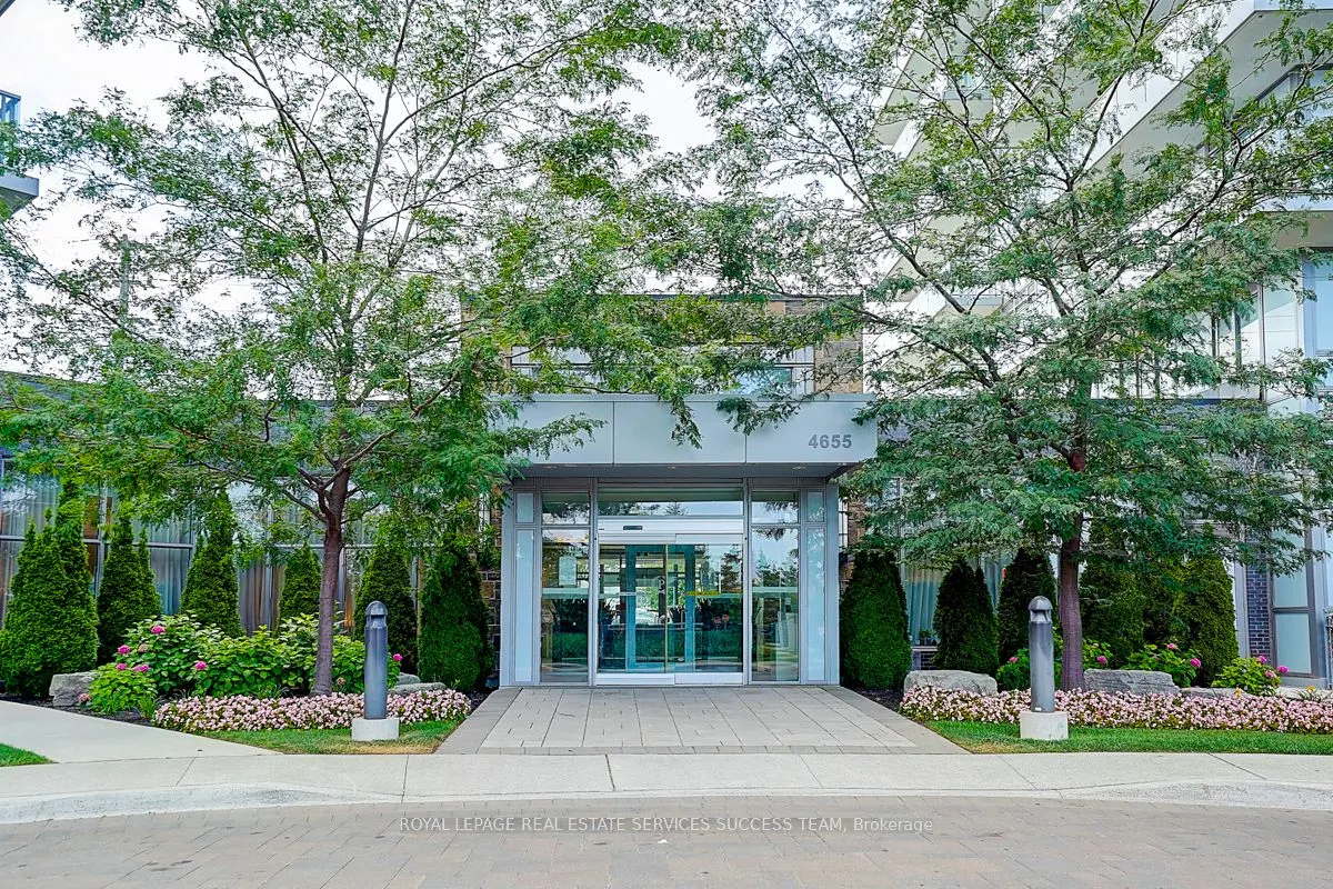4633 Glen Erin Drive, #1109
