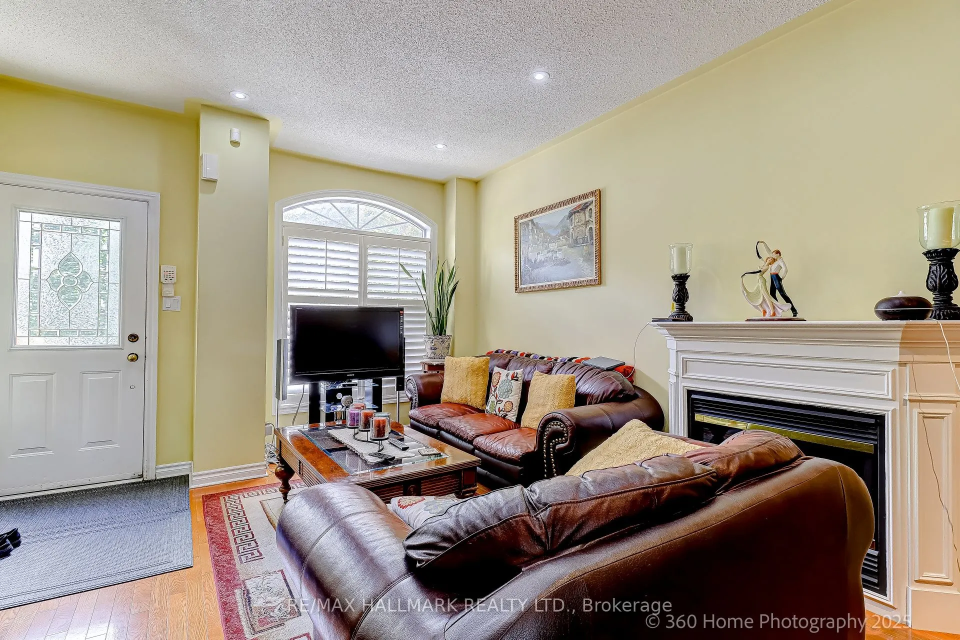 188 Rankin Crescent