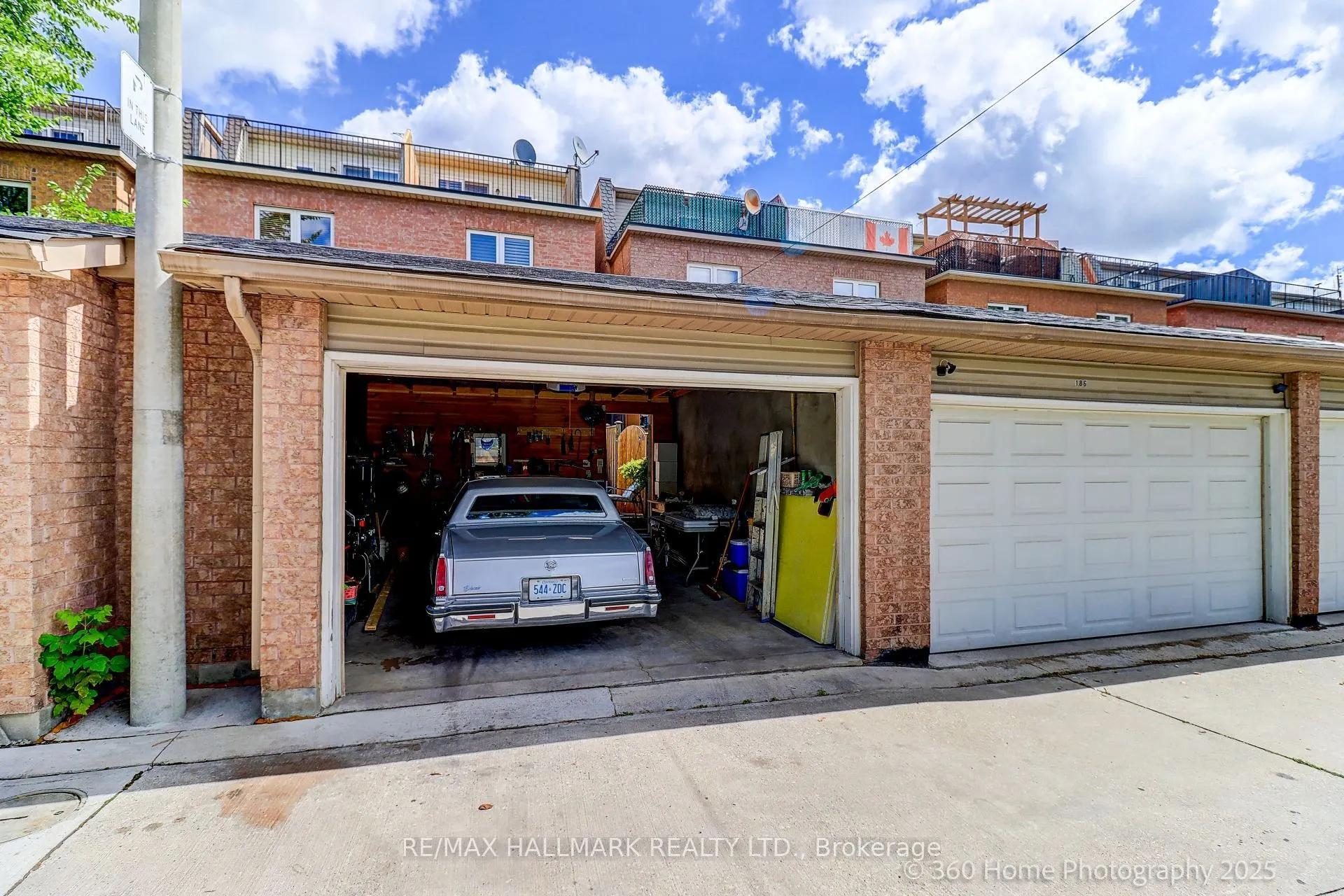 188 Rankin Crescent