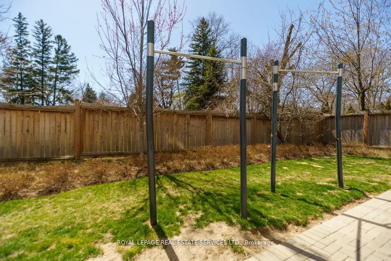 650 Atwater Avenue, #13