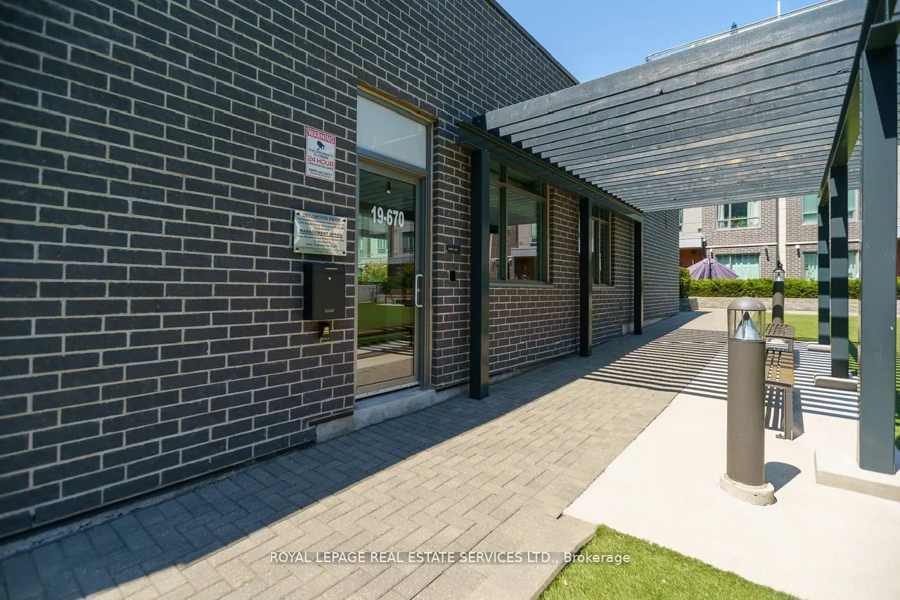 650 Atwater Avenue, #13