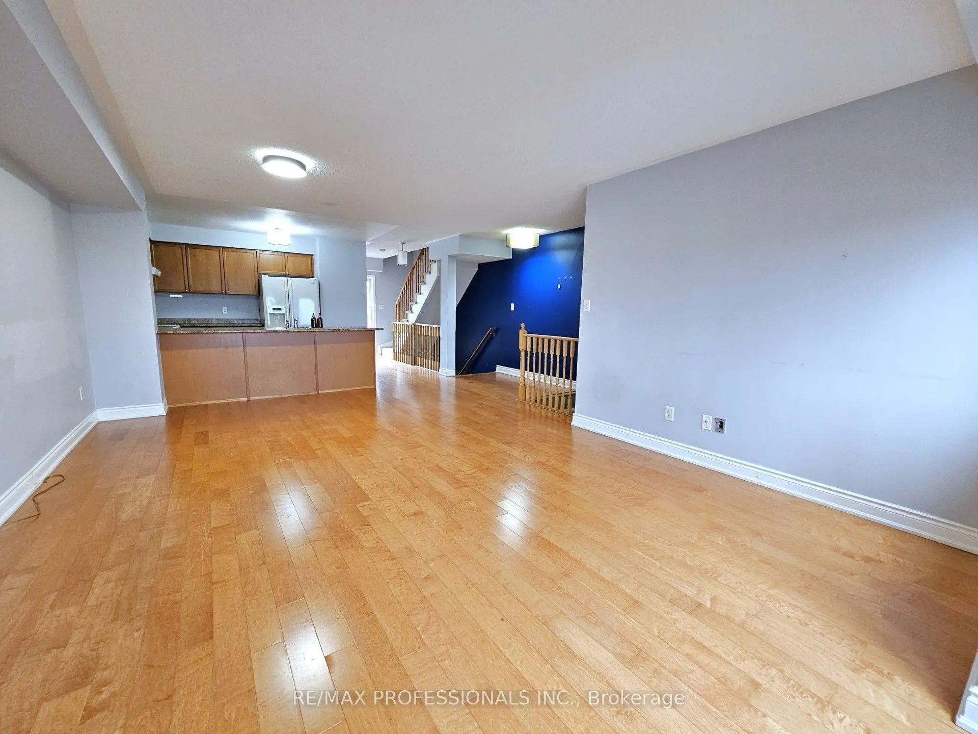 3975 Eglinton Avenue, #7