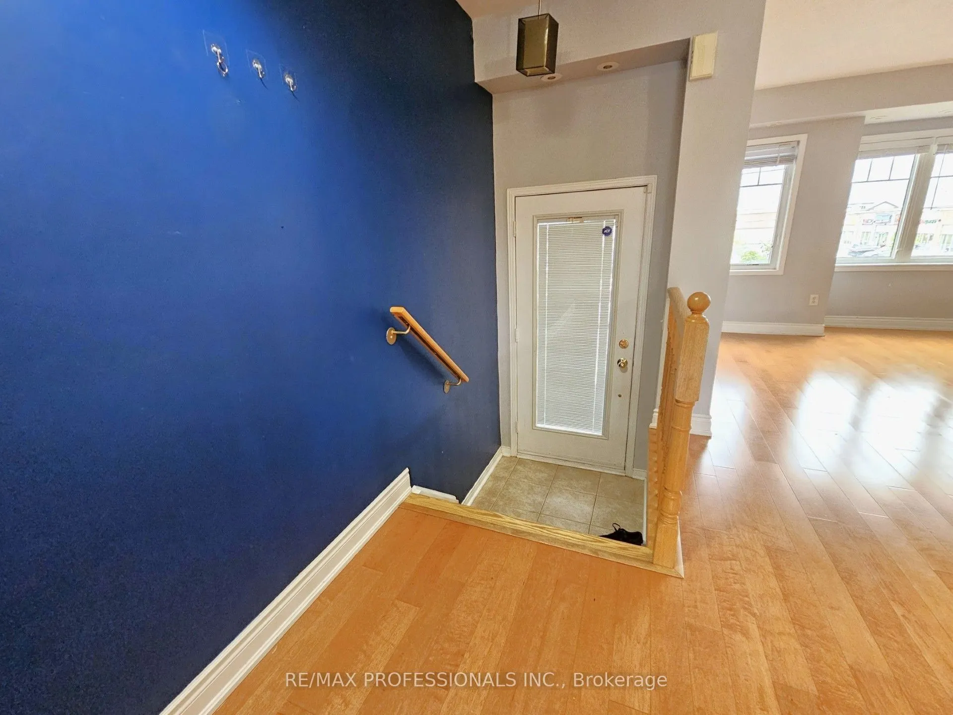 3975 Eglinton Avenue, #7