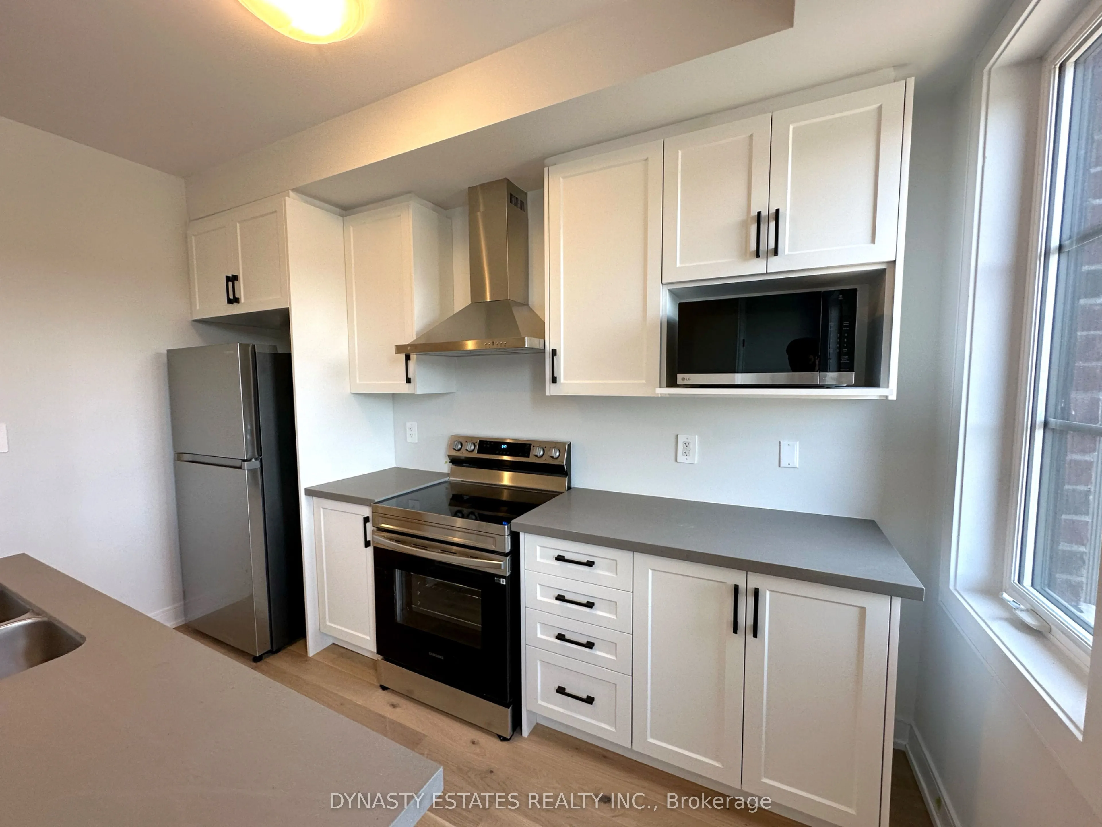 5947 Saigon Street