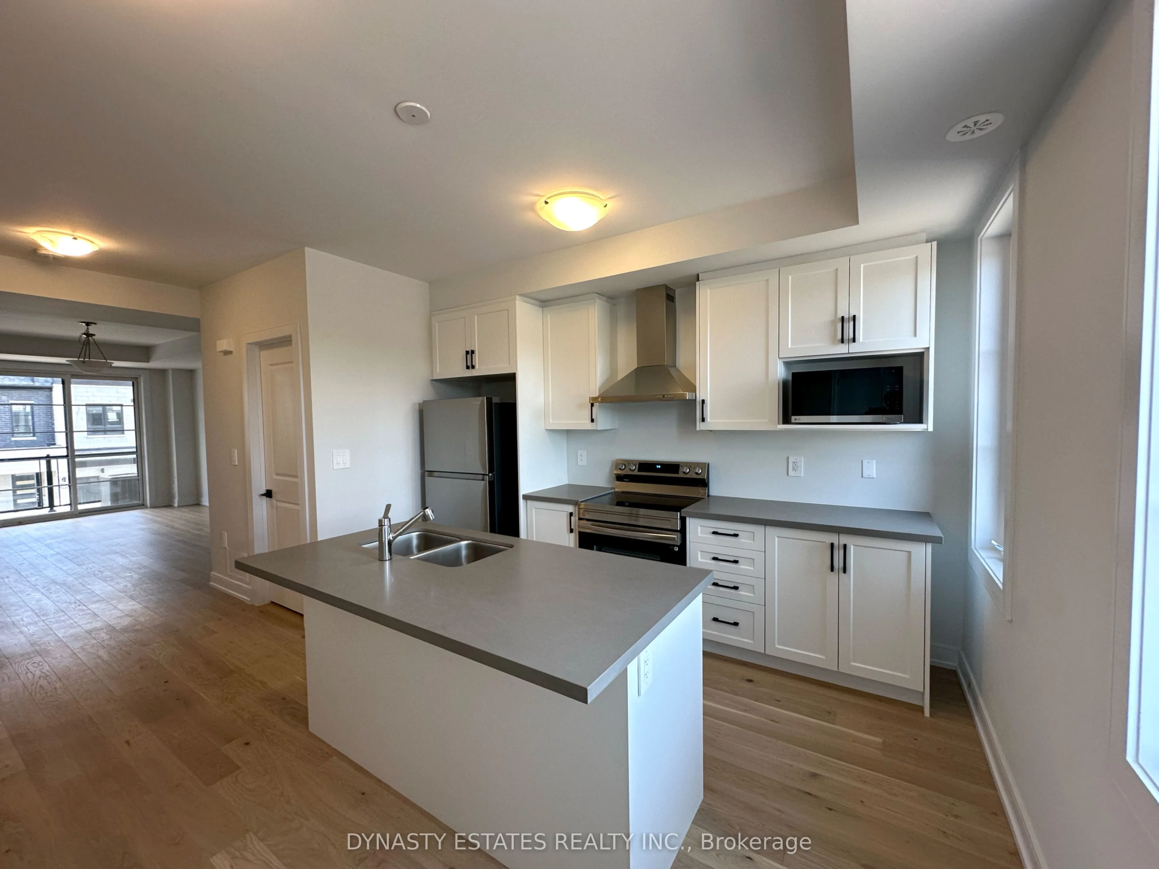 5947 Saigon Street