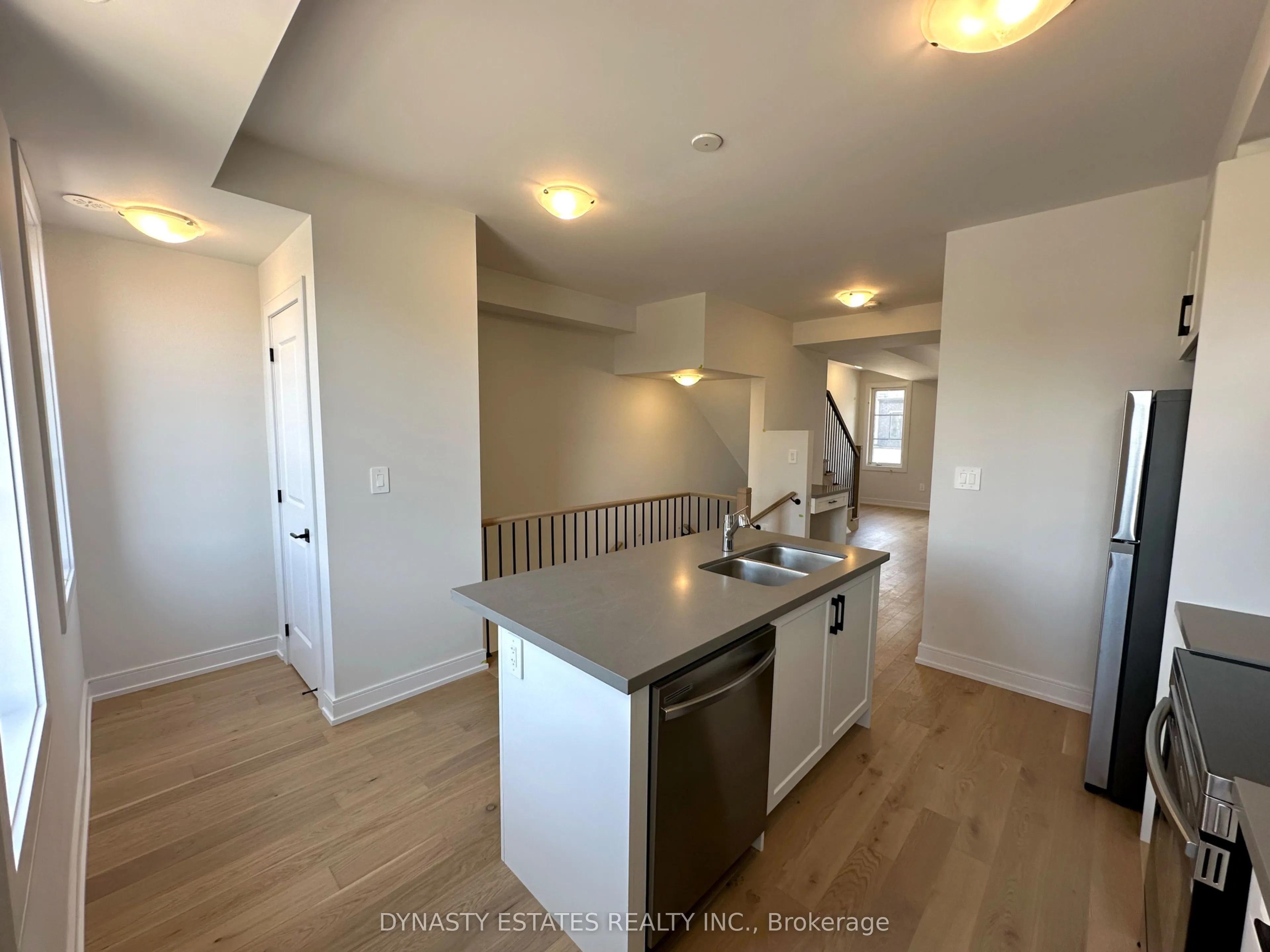 5947 Saigon Street
