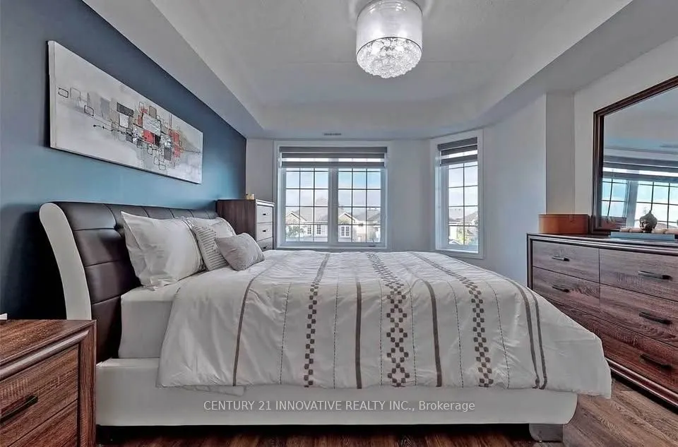 1450 Main Street, #309