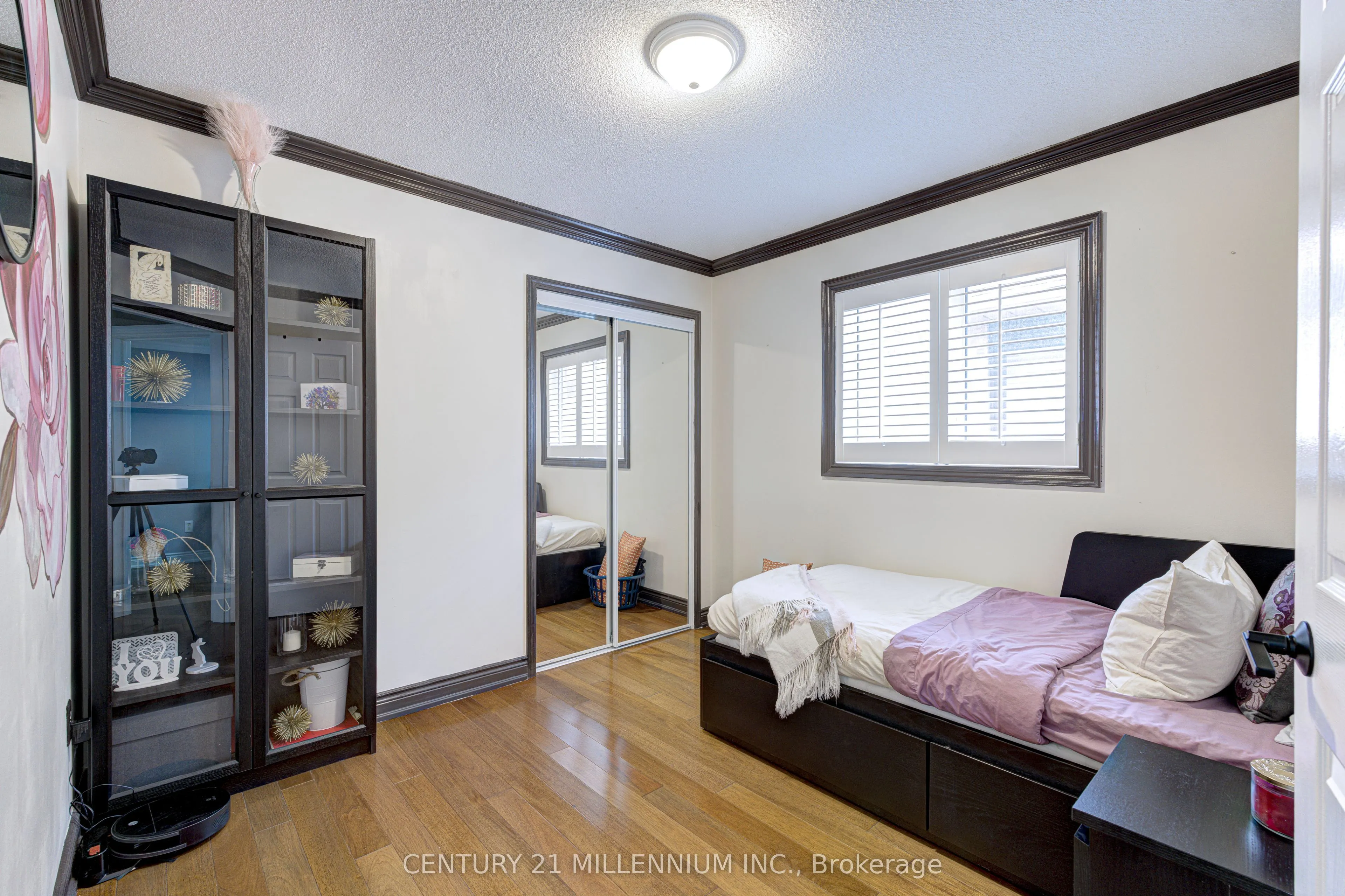 26 Suncrest Drive
