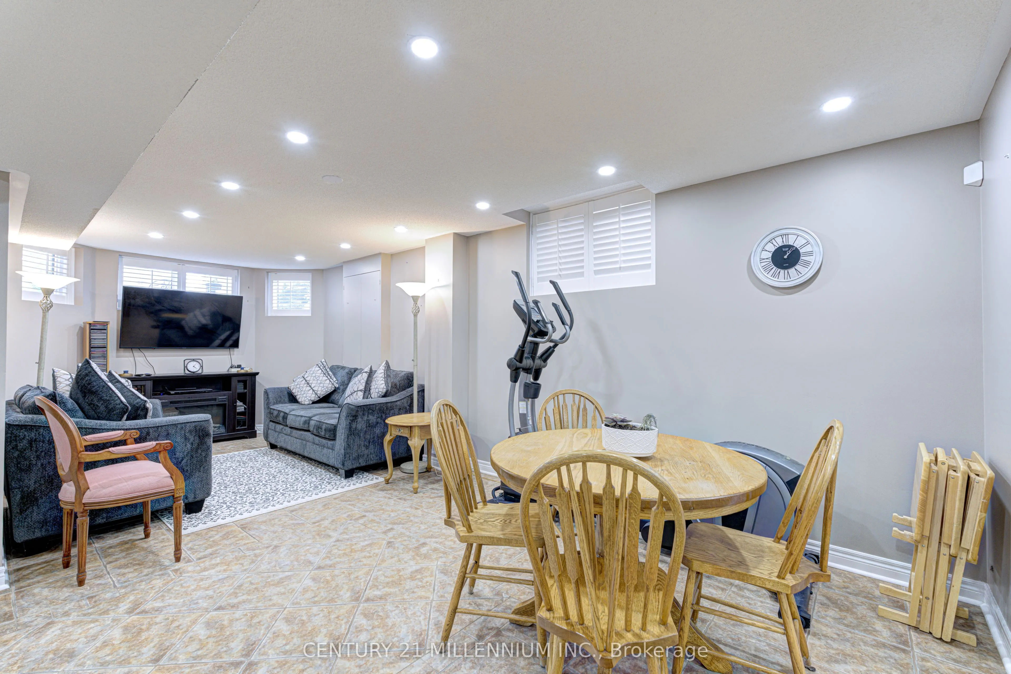26 Suncrest Drive