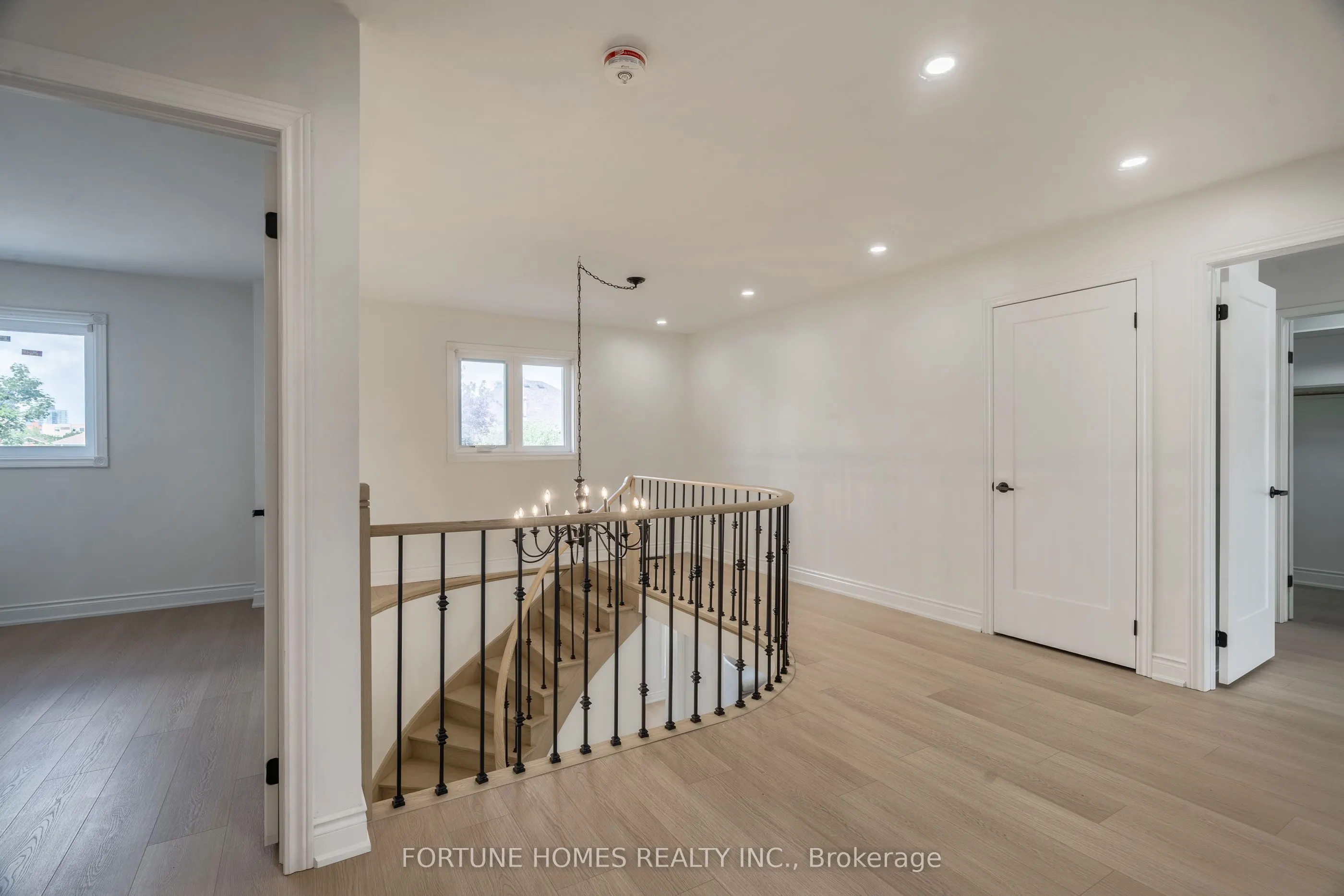 31 Ortona Drive