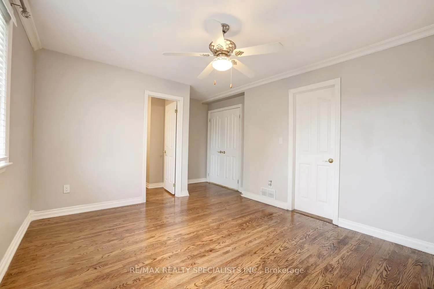 463 Valleyfield Drive