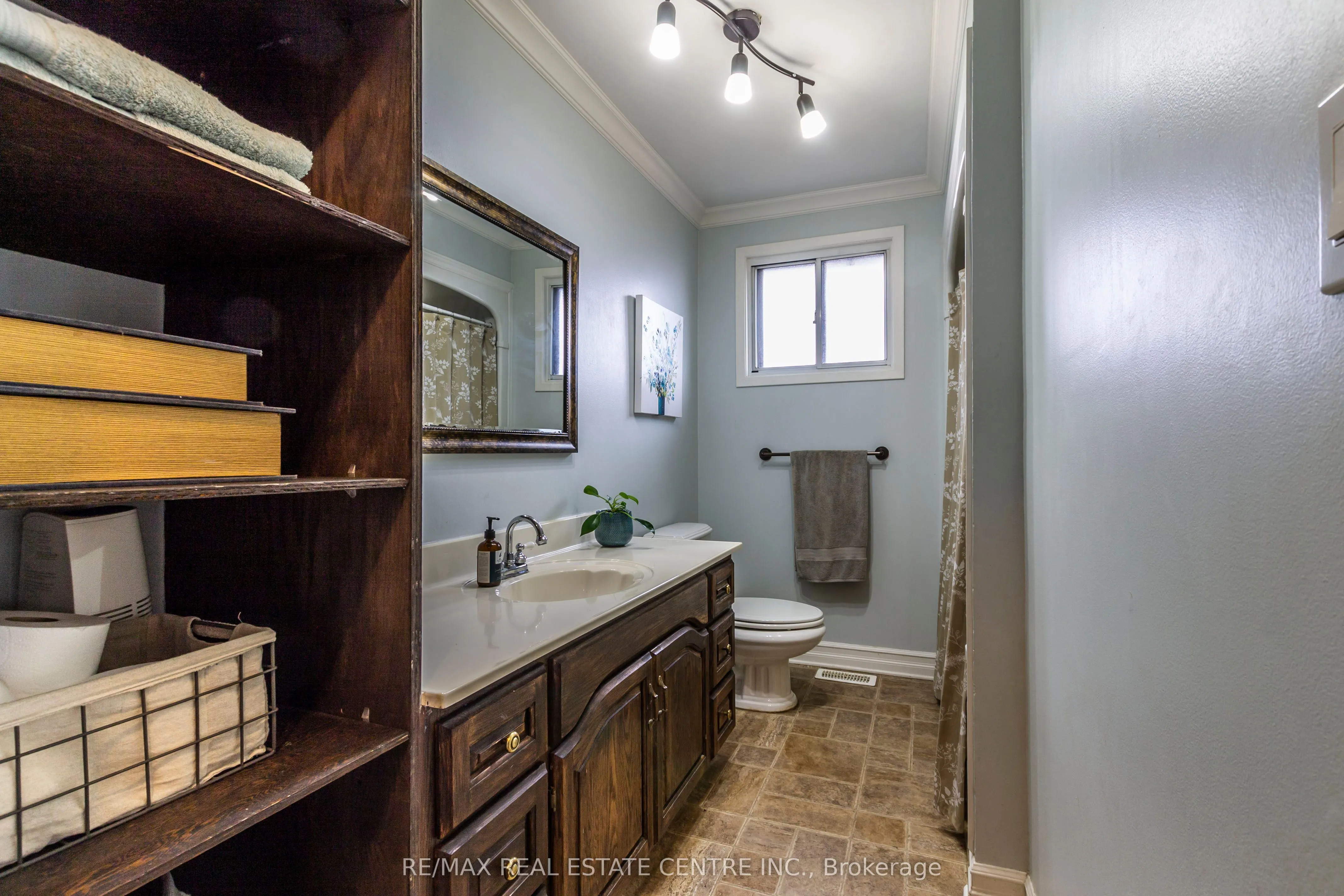 34 Milton Heights Crescent