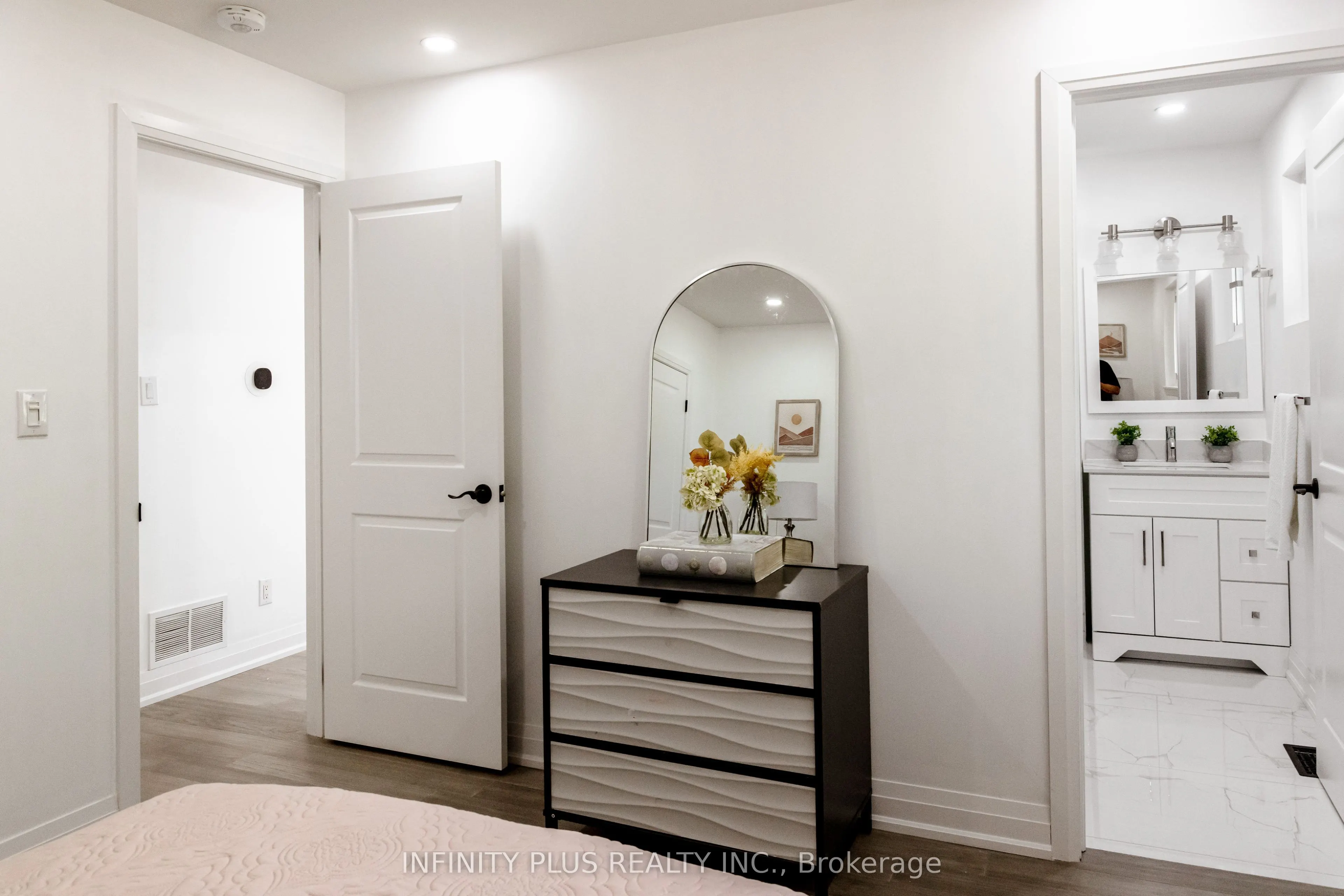 31 Autumn Boulevard