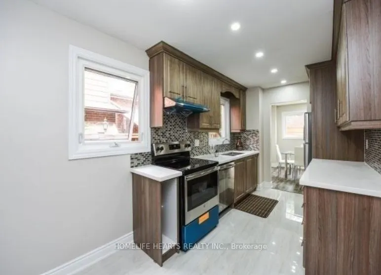 45 Trewartha Crescent