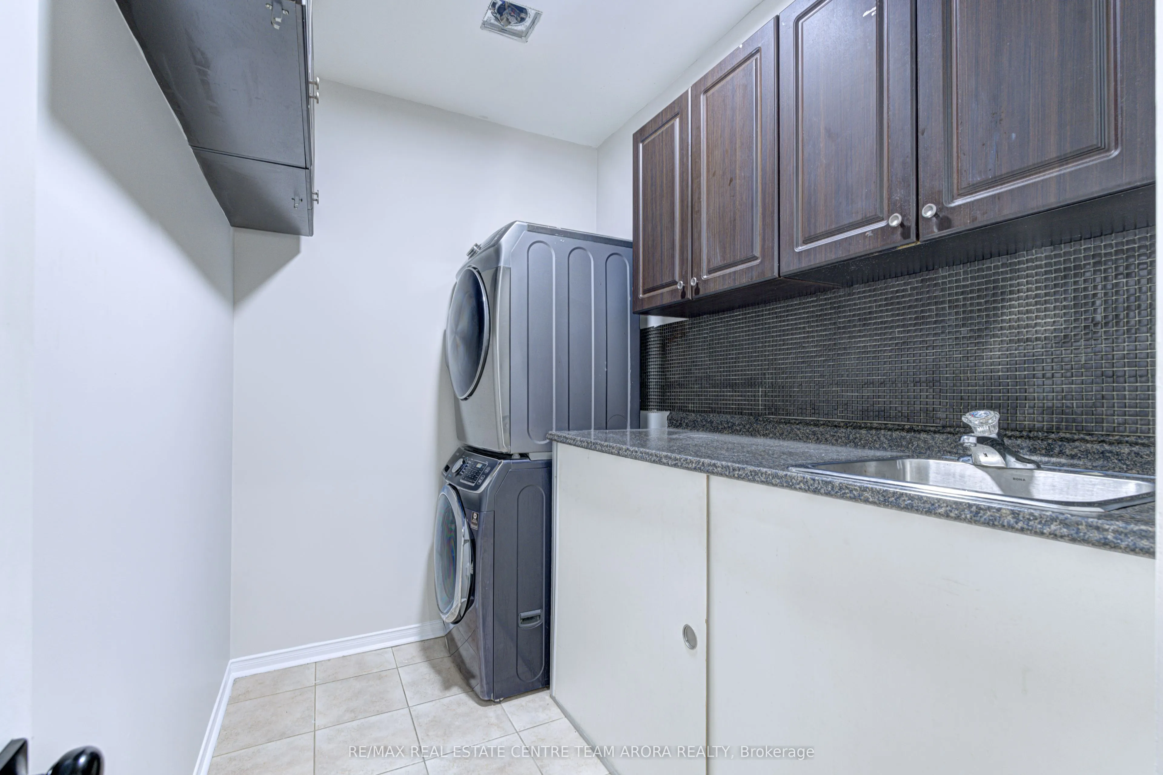 234 Valleyway Drive