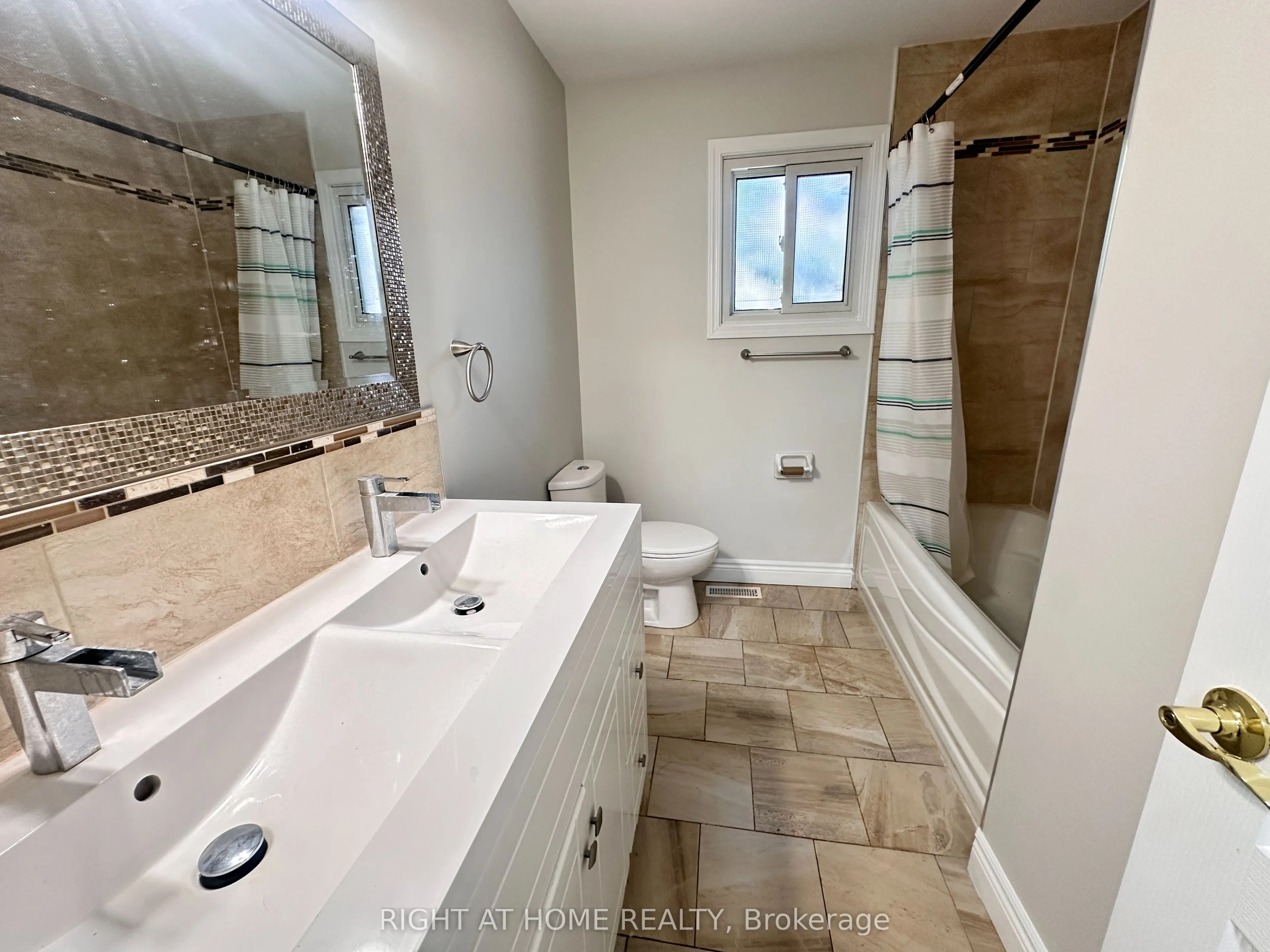 1791 Princelea Place, #(Main level )