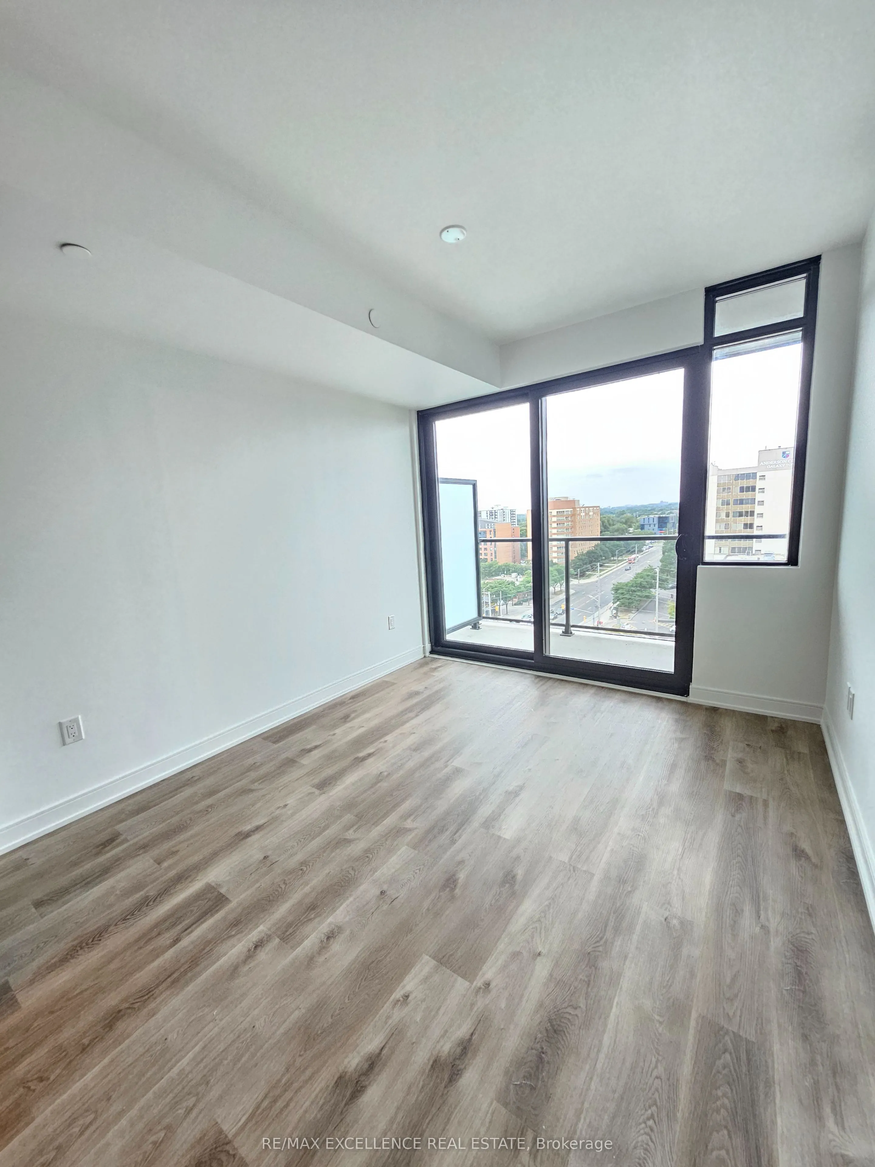 3009 Novar Road, #907