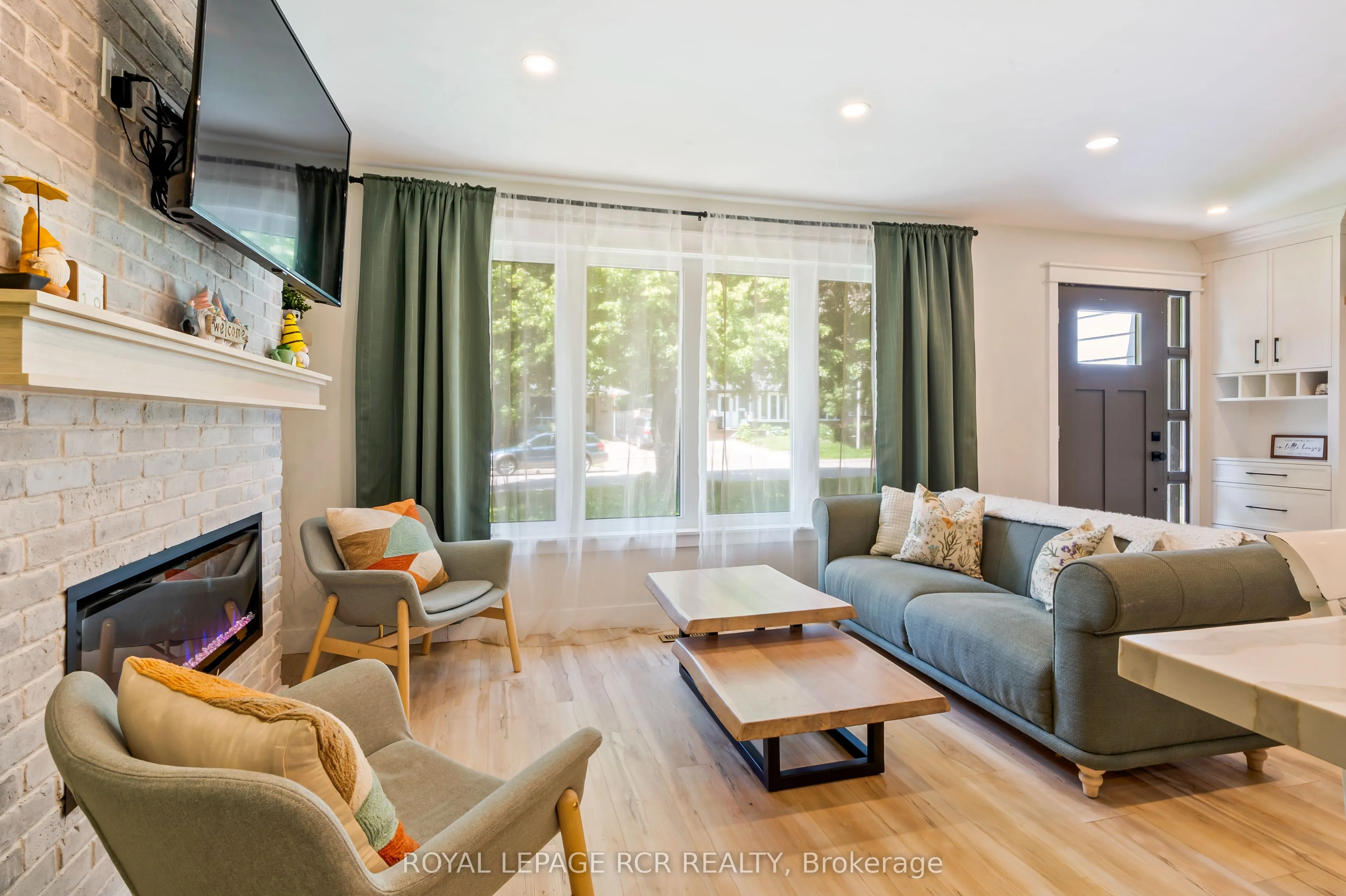 23 Highland Drive