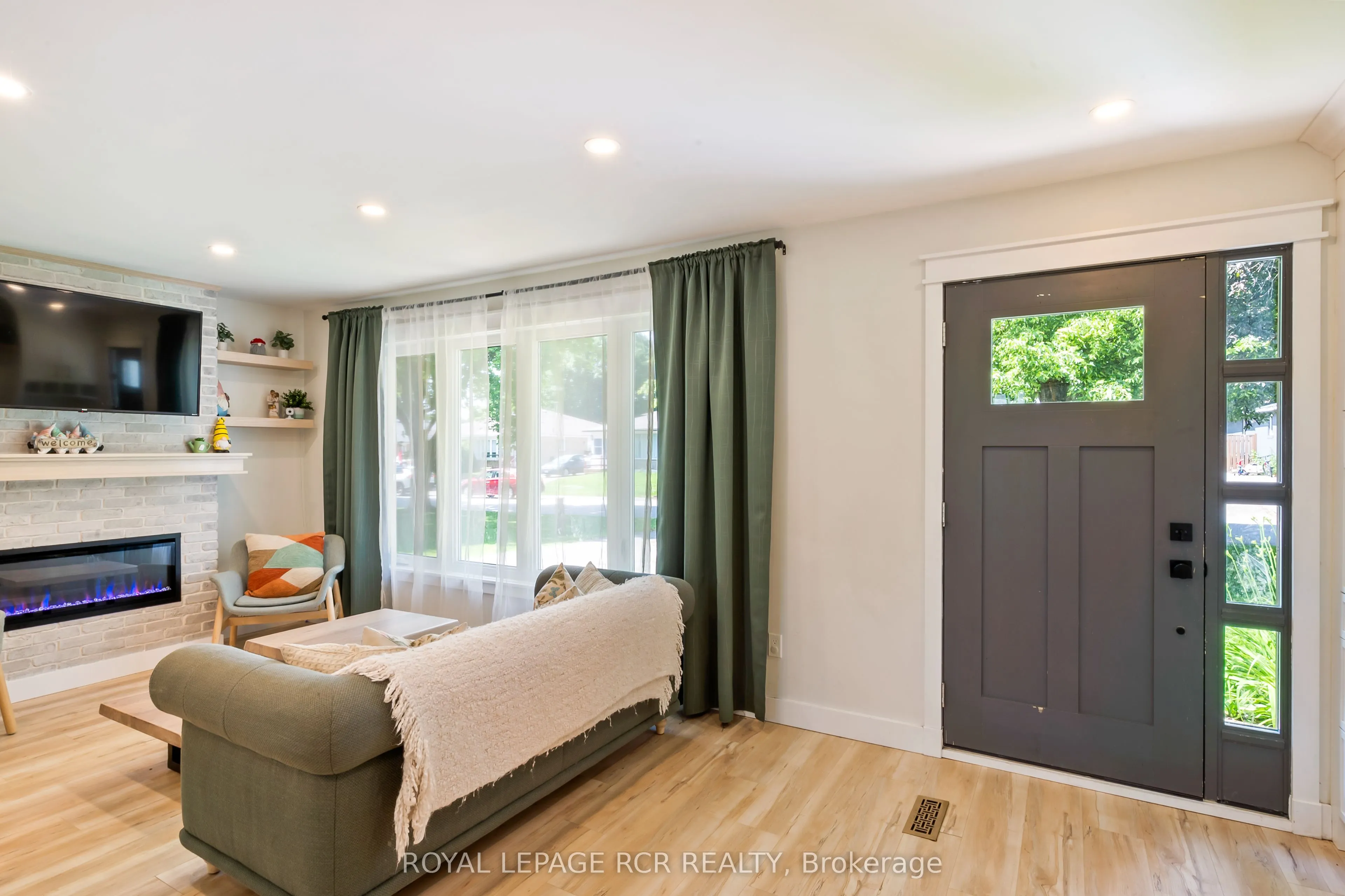 23 Highland Drive