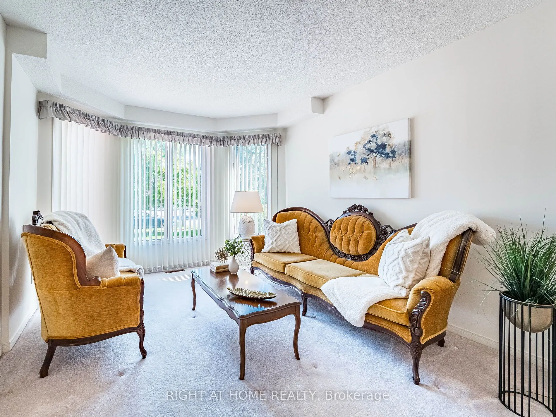 56 Cannon Crescent