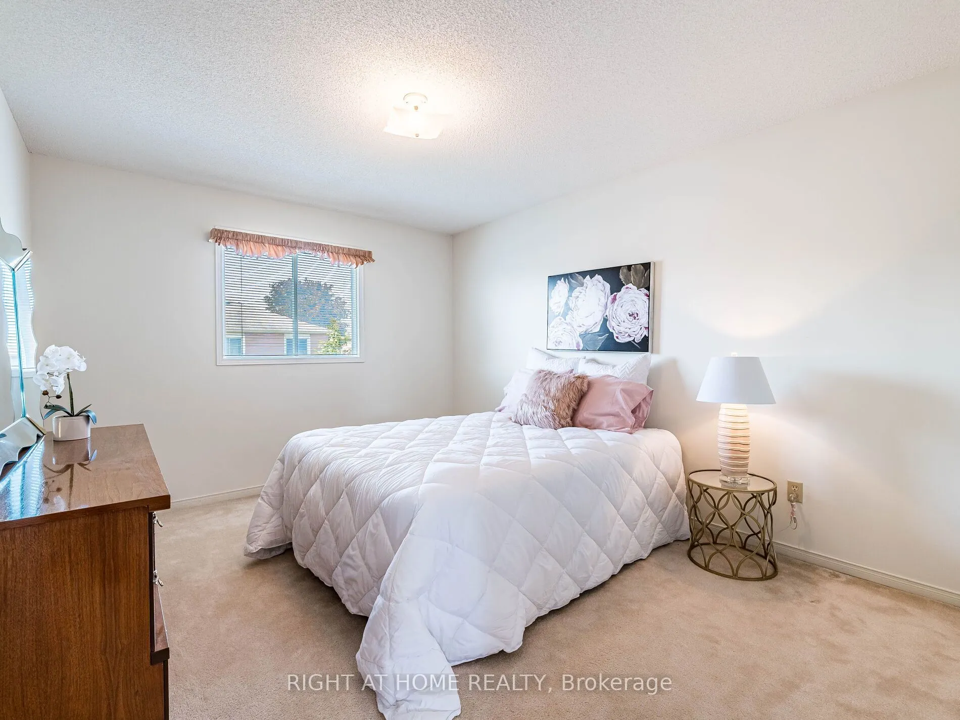 56 Cannon Crescent