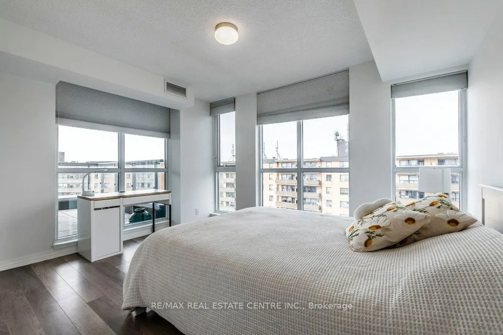 80 Esther Lorrie Drive, #719