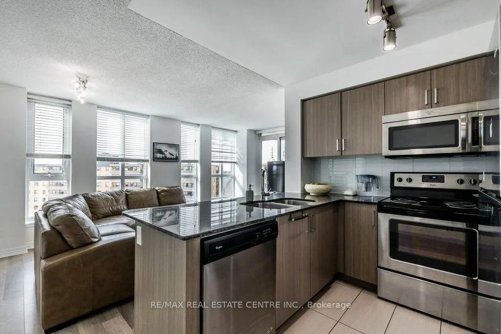 80 Esther Lorrie Drive, #719