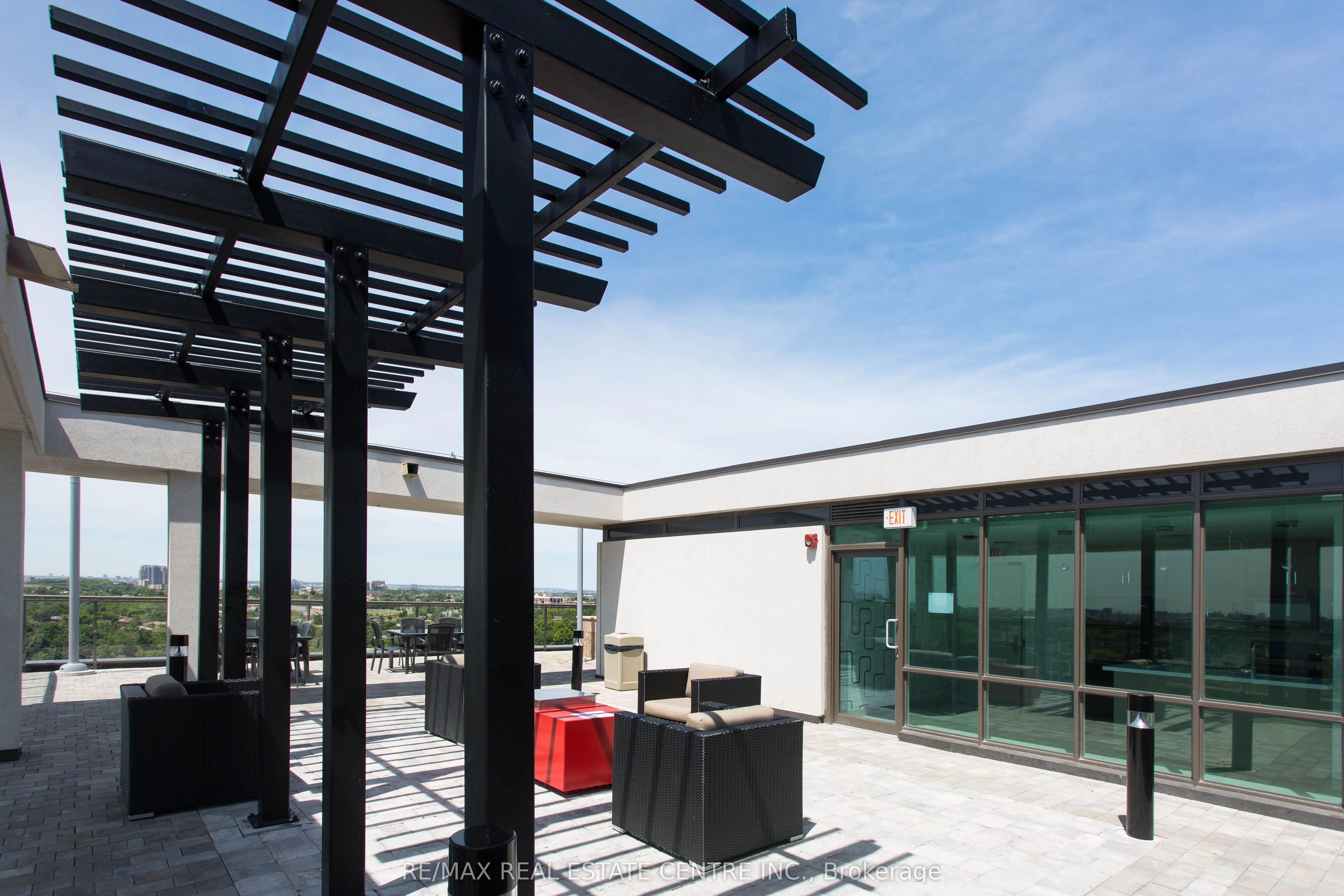 80 Esther Lorrie Drive, #719