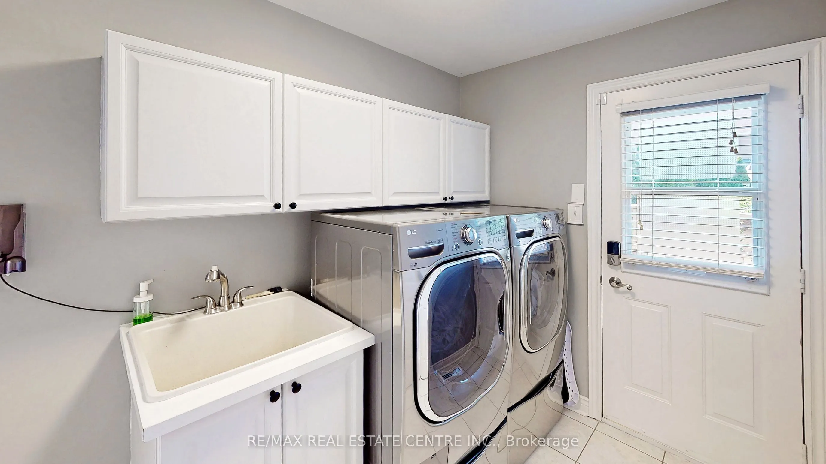 3408 Trelawny Circle