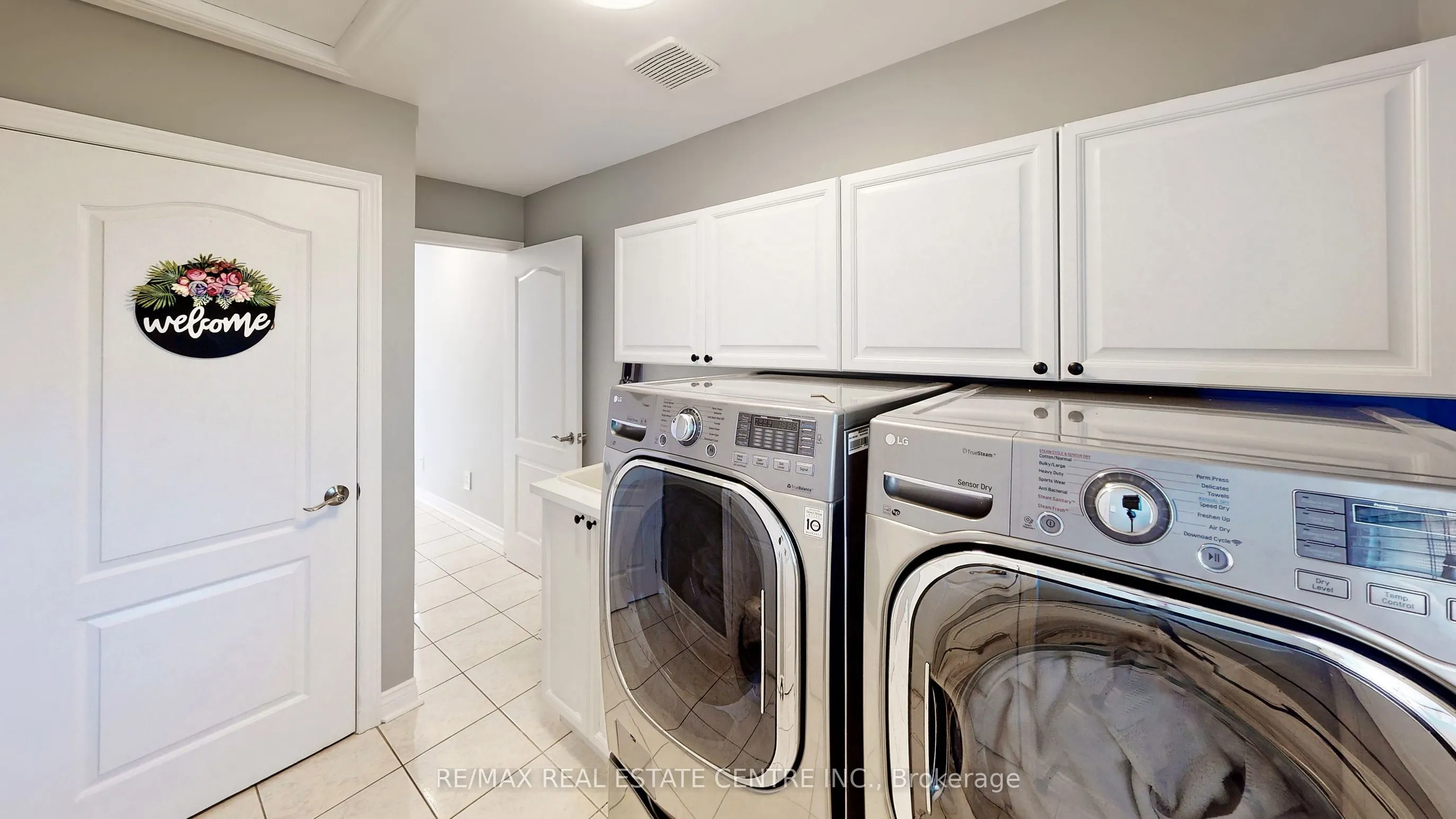 3408 Trelawny Circle