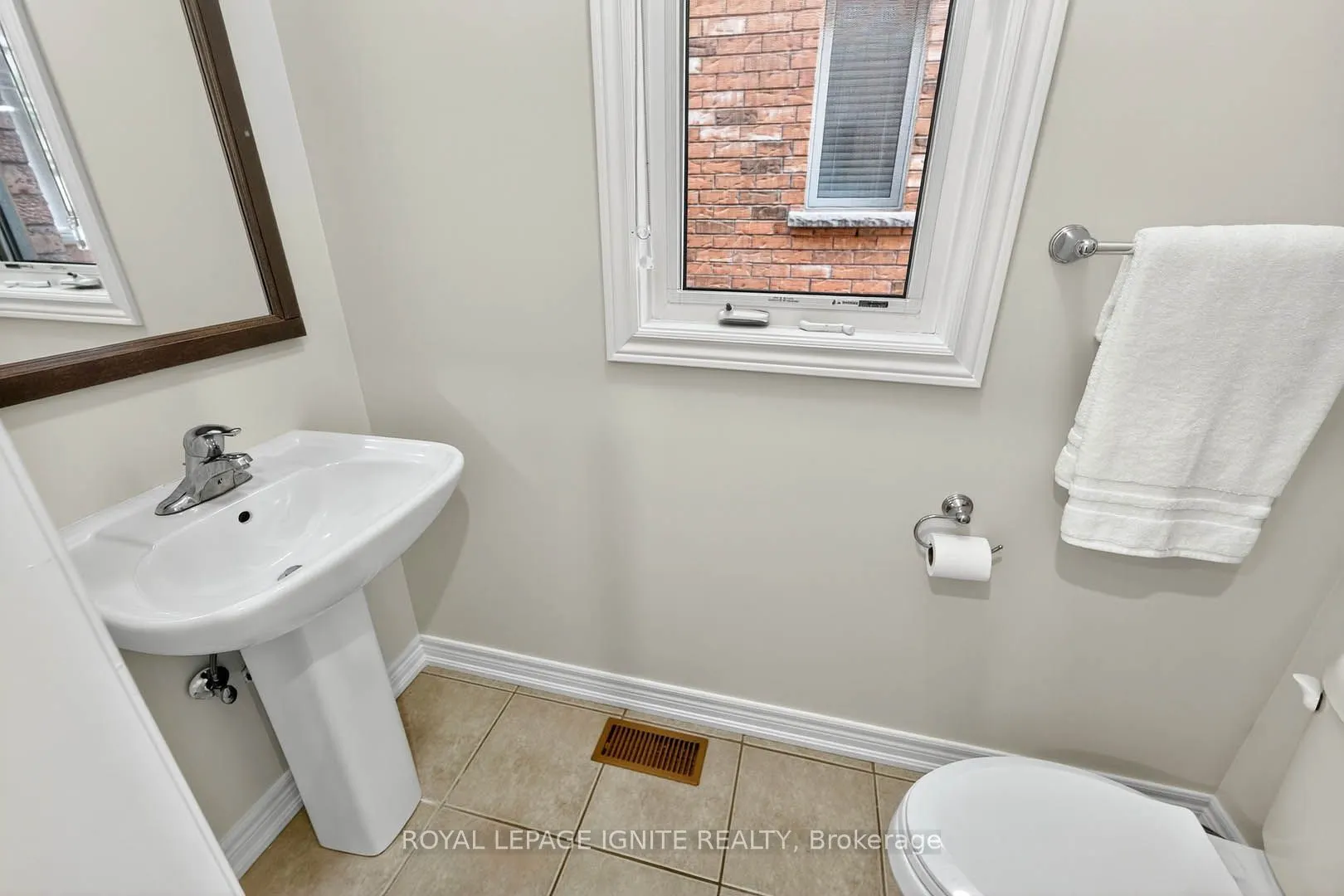 24 Micarta Avenue