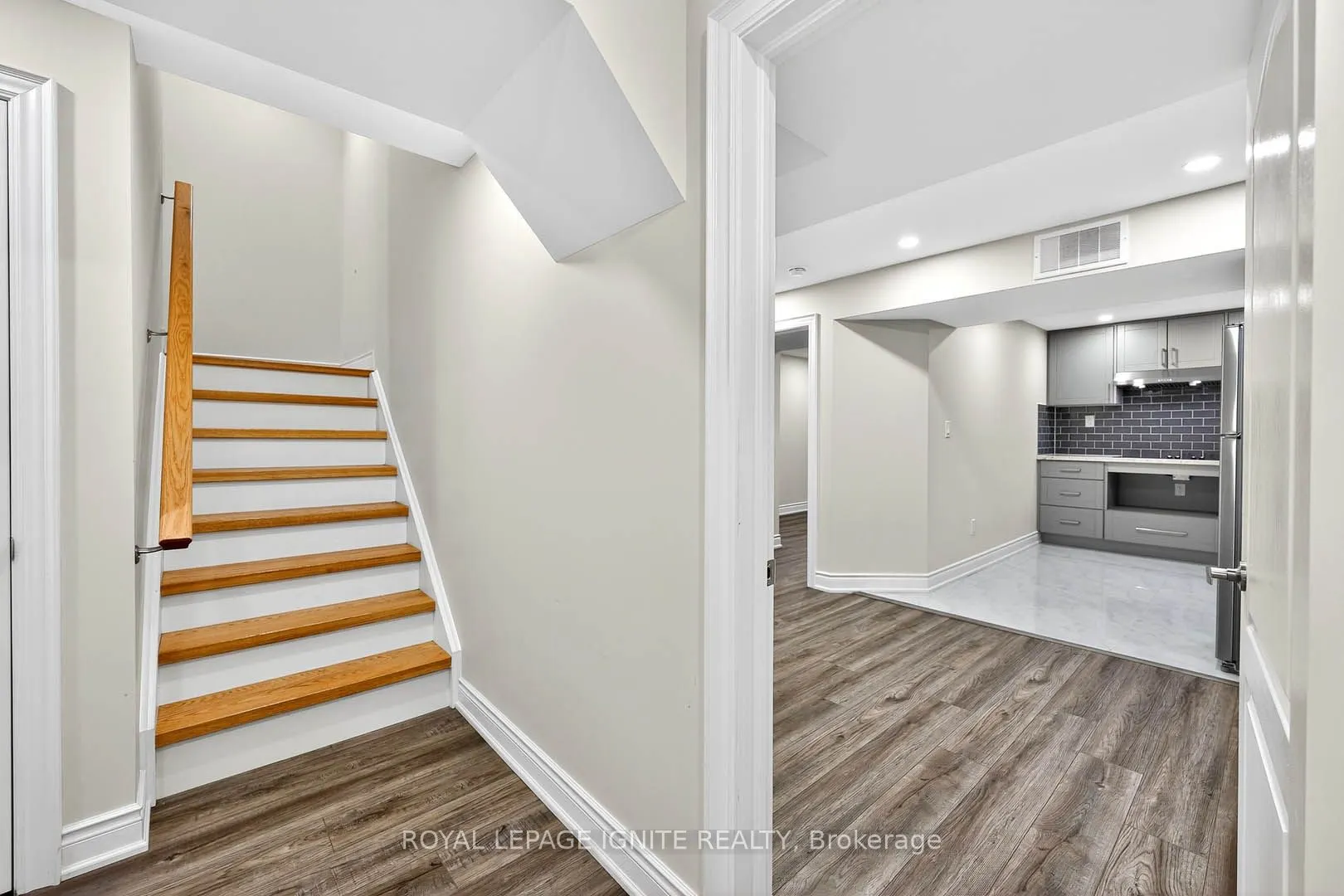24 Micarta Avenue