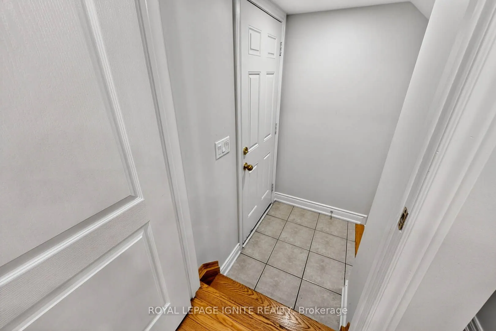 24 Micarta Avenue