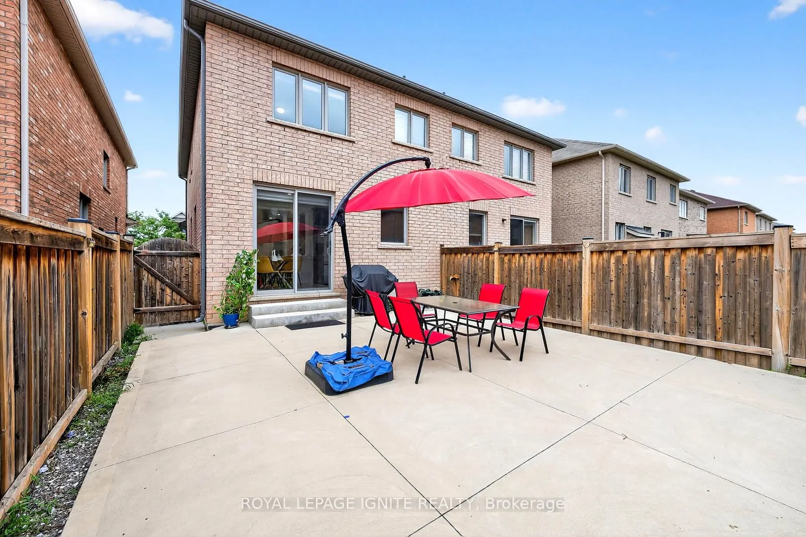 24 Micarta Avenue