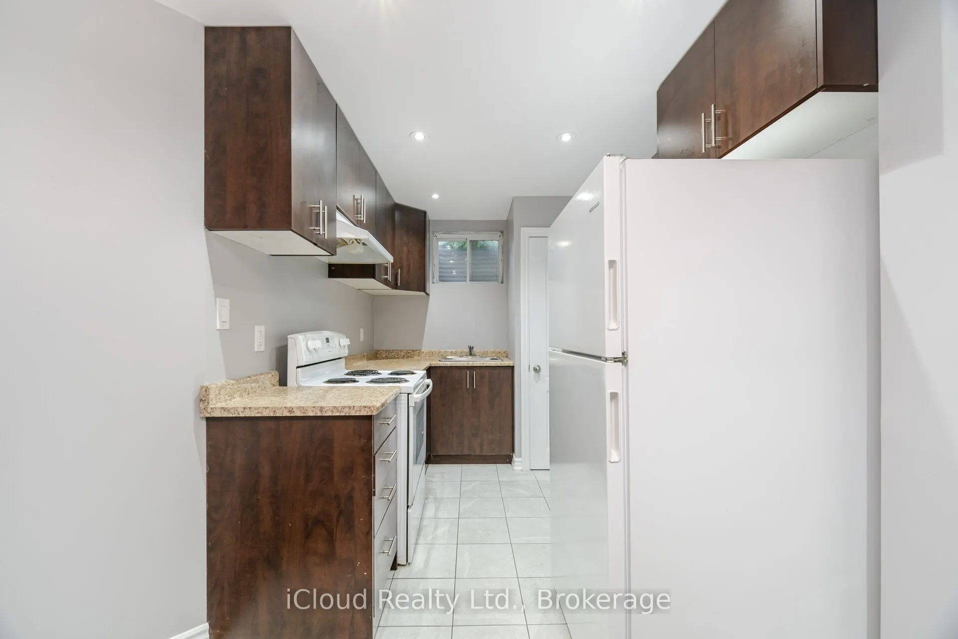1047 Savoline Boulevard
