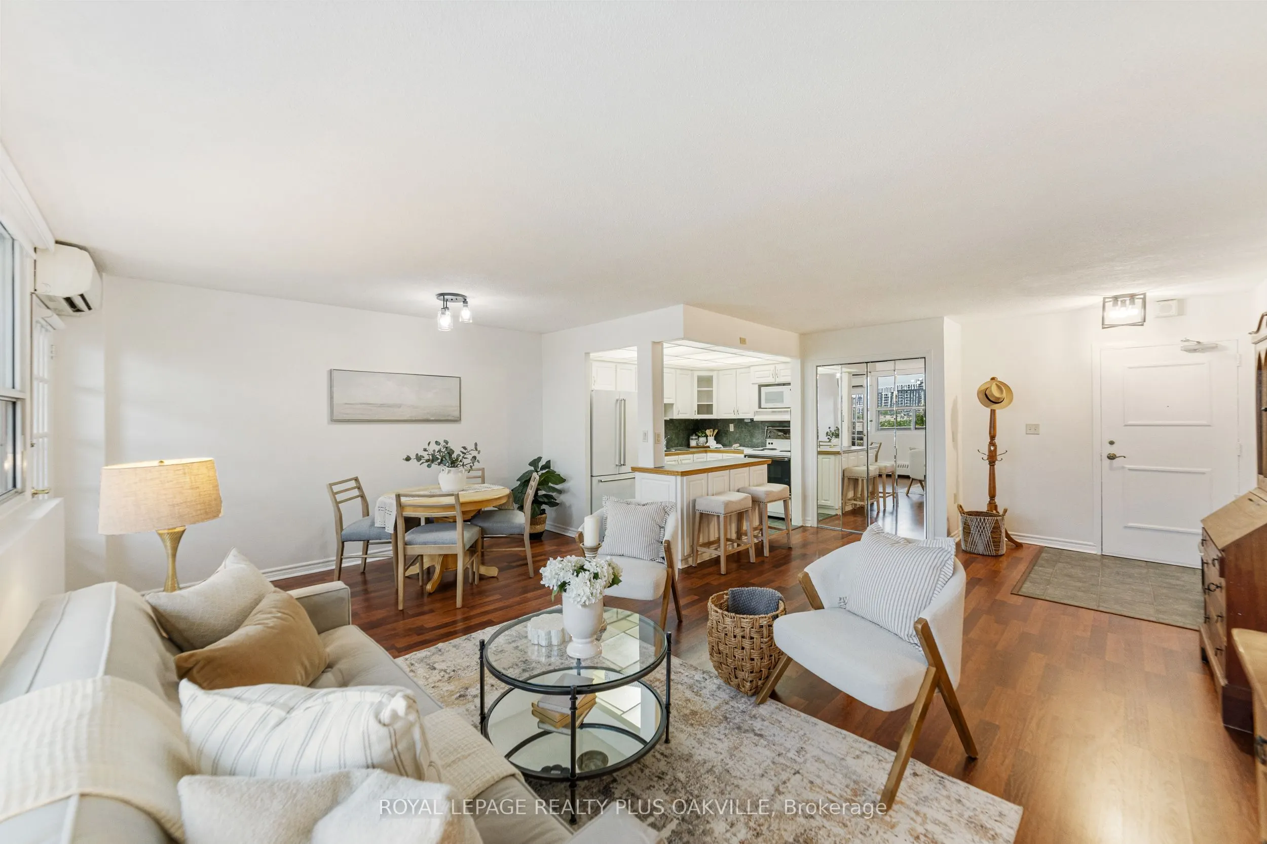 2263 Marine Drive, #508