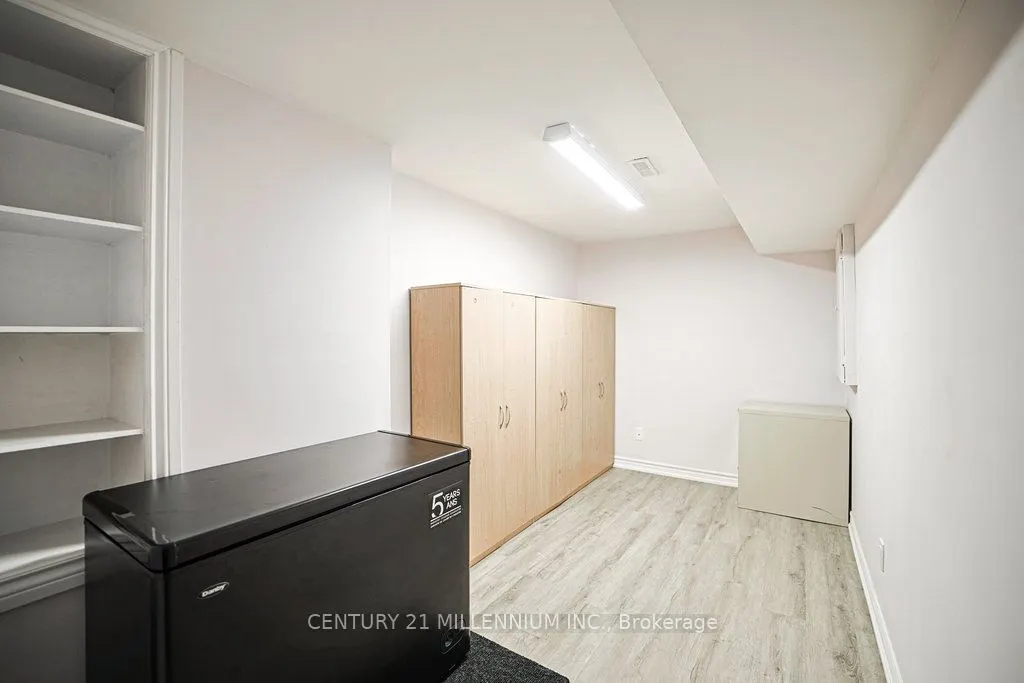 32 Davenhill Road