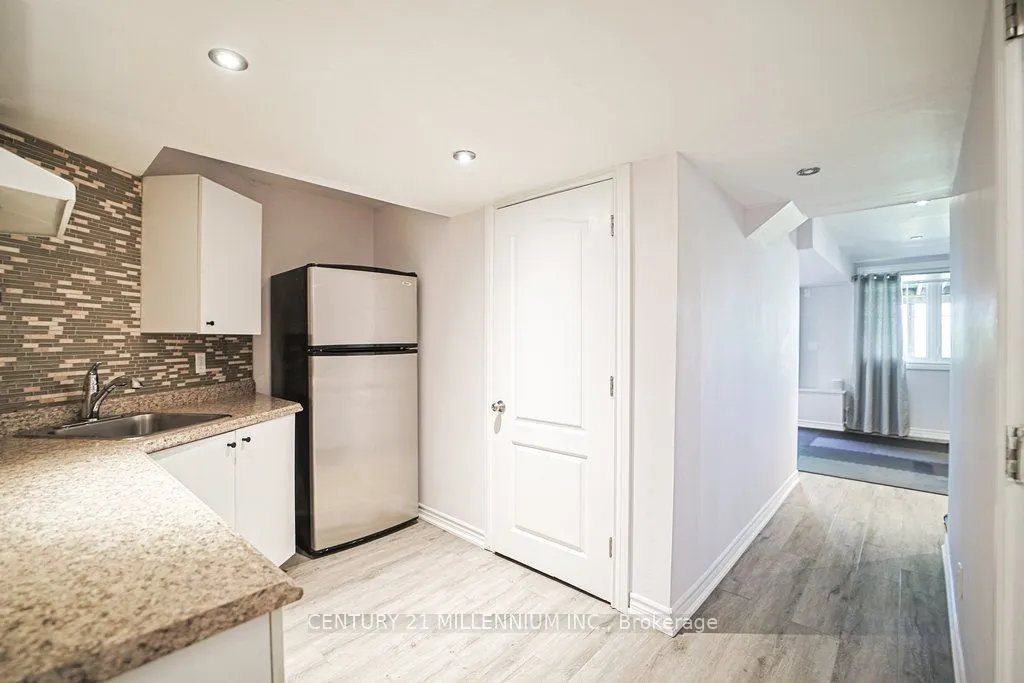 32 Davenhill Road