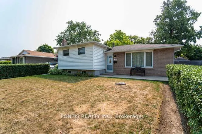 140 FOLKSTONE Crescent