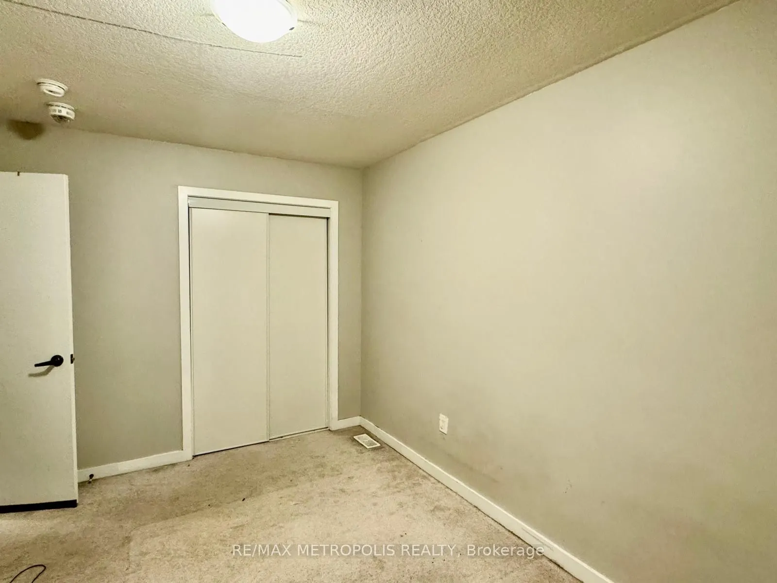 116 Golden Springs Drive, #Upper