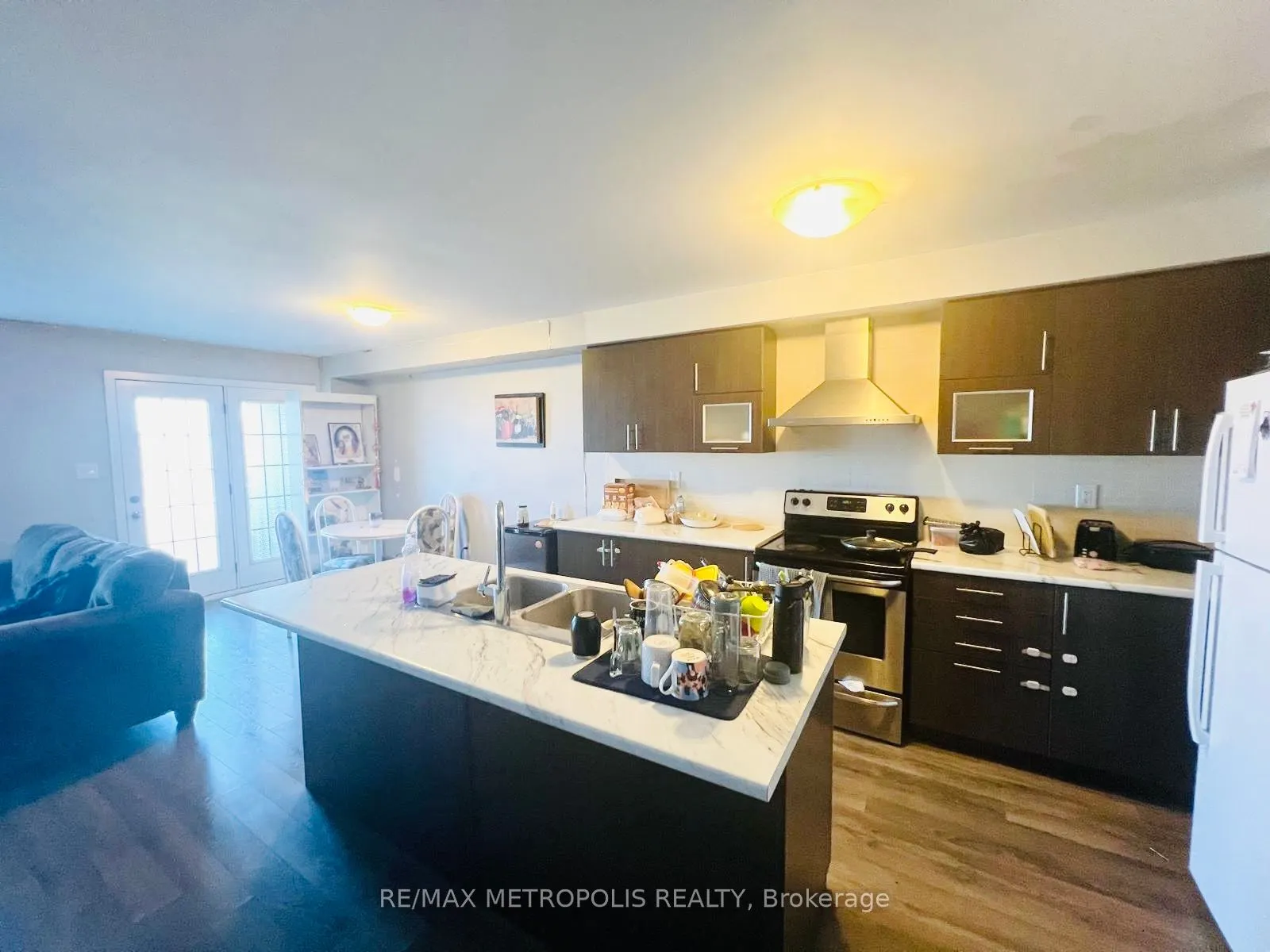 116 Golden Springs Drive, #Upper