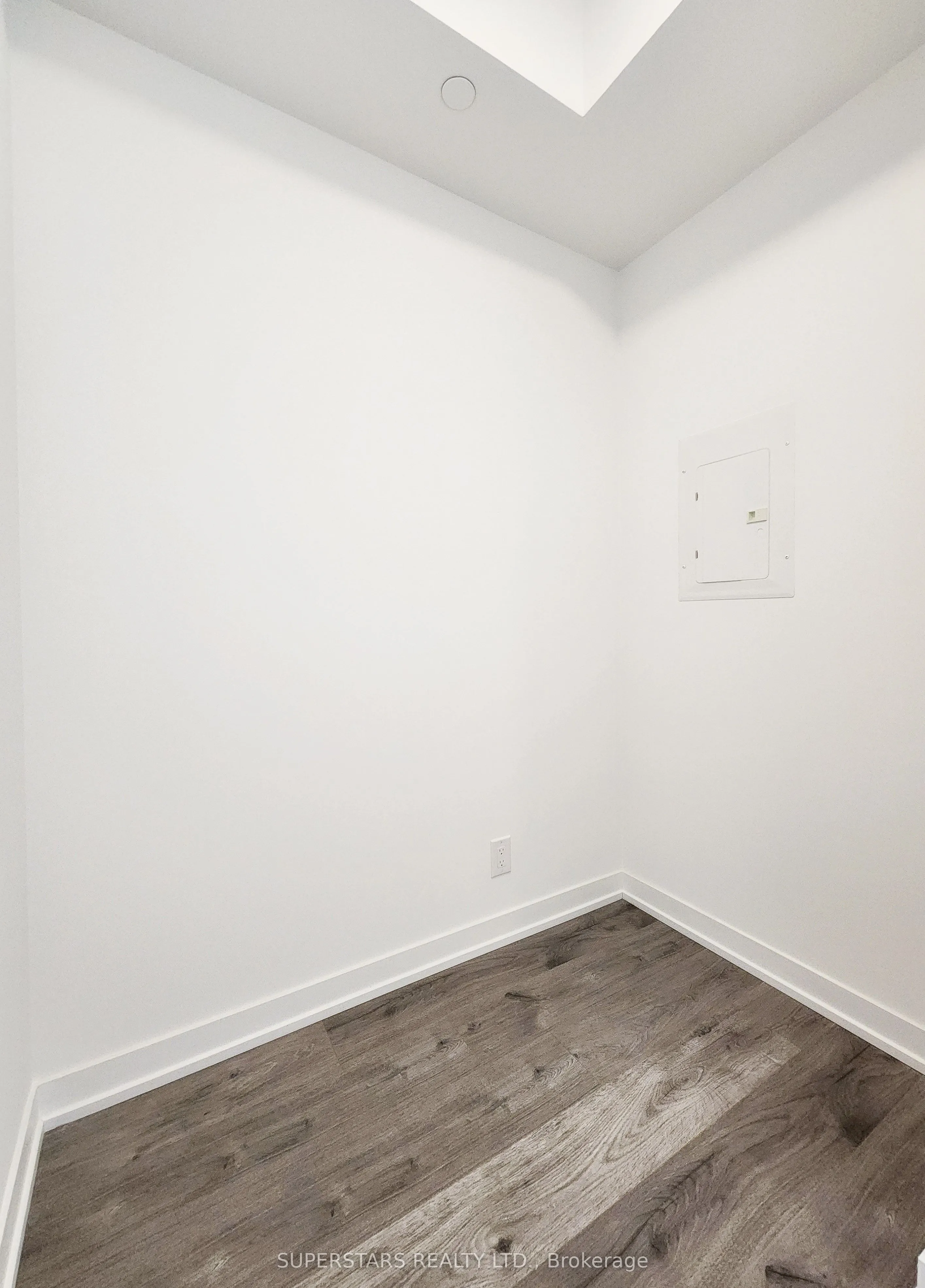 285 Dufferin Street, #1013